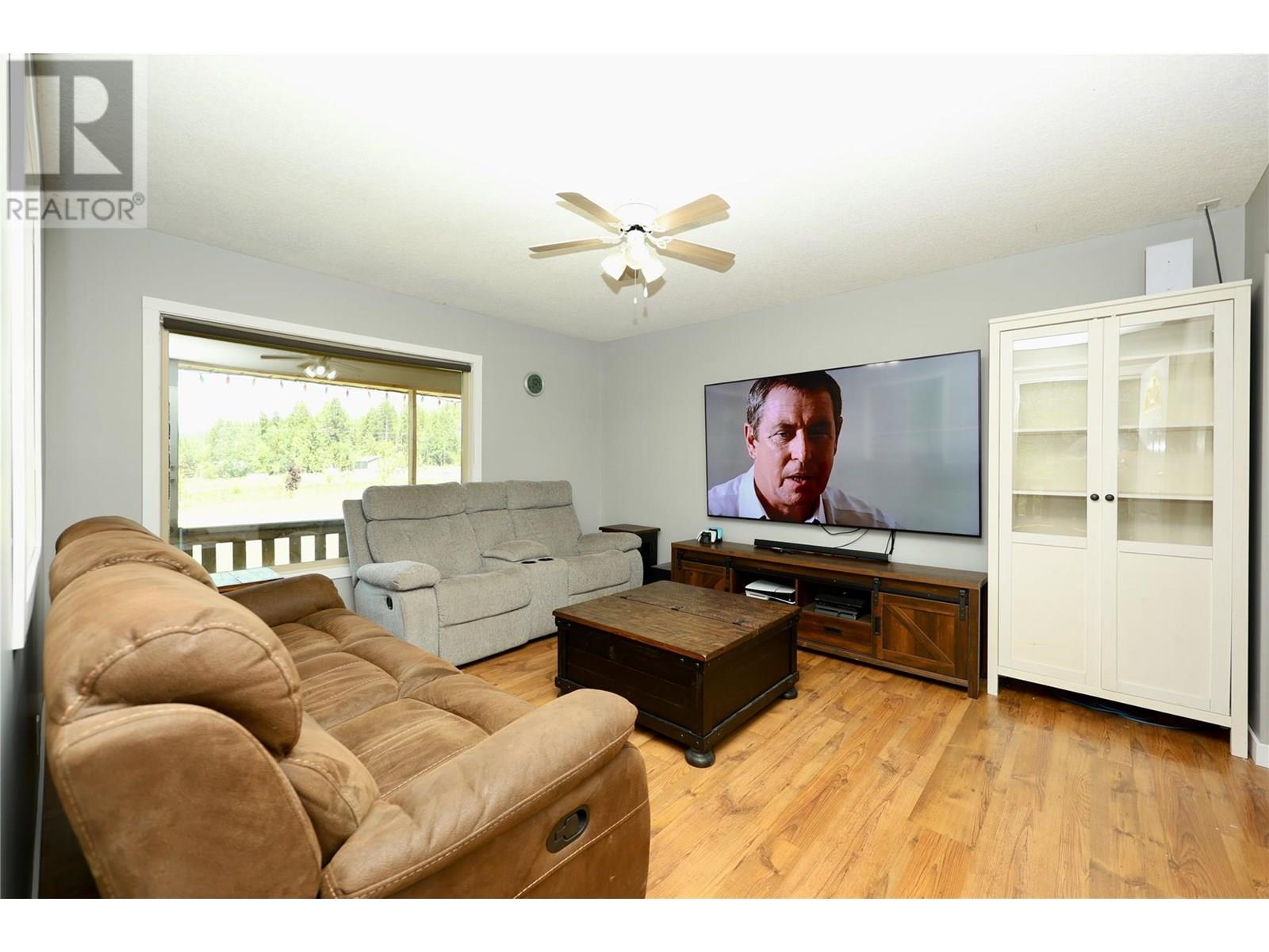 3049 95 Highway, Golden, British Columbia  V0A 1H2 - Photo 29 - 10351788