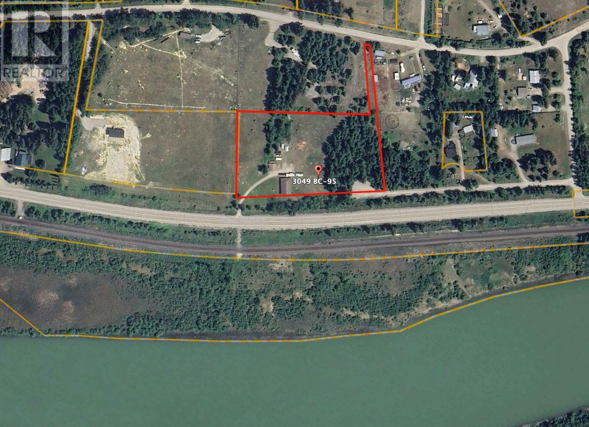 3049 95 Highway, Golden, British Columbia  V0A 1H2 - Photo 37 - 10351788