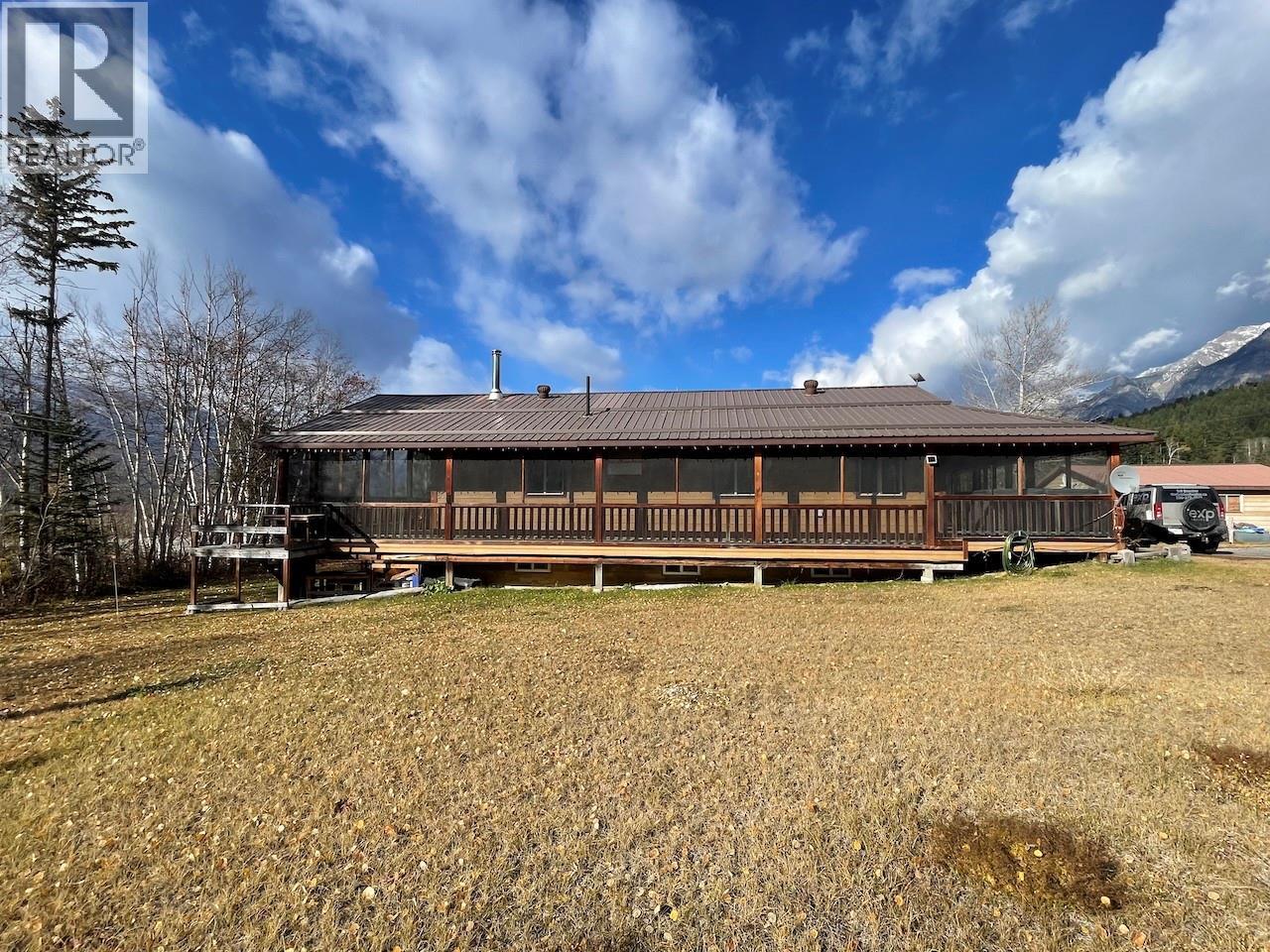 3049 95 Highway, Golden, British Columbia  V0A 1H2 - Photo 42 - 10351788