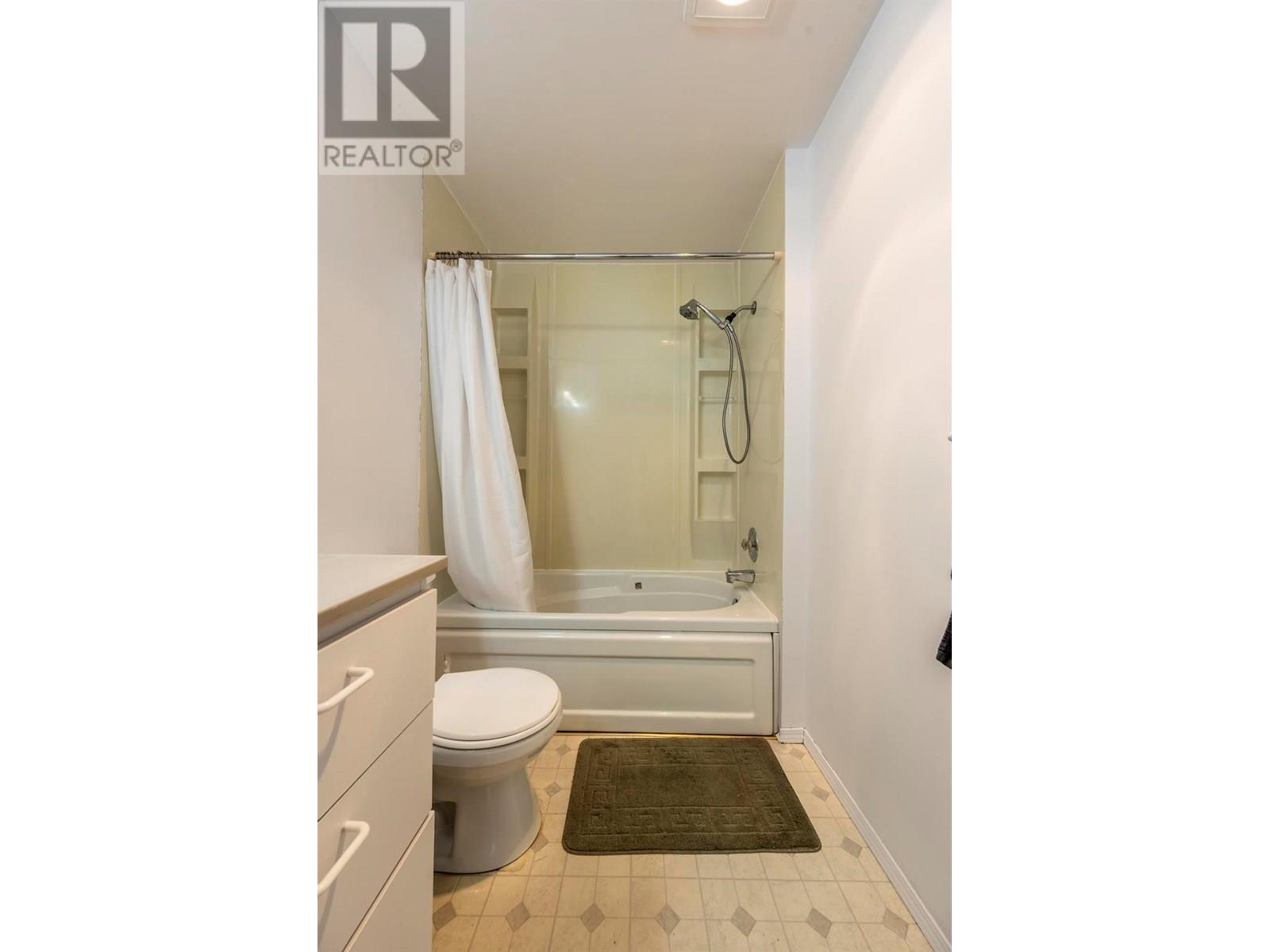 1234 Horse Creek Road S Road S, Golden, British Columbia  V0A 1H7 - Photo 17 - 10351781