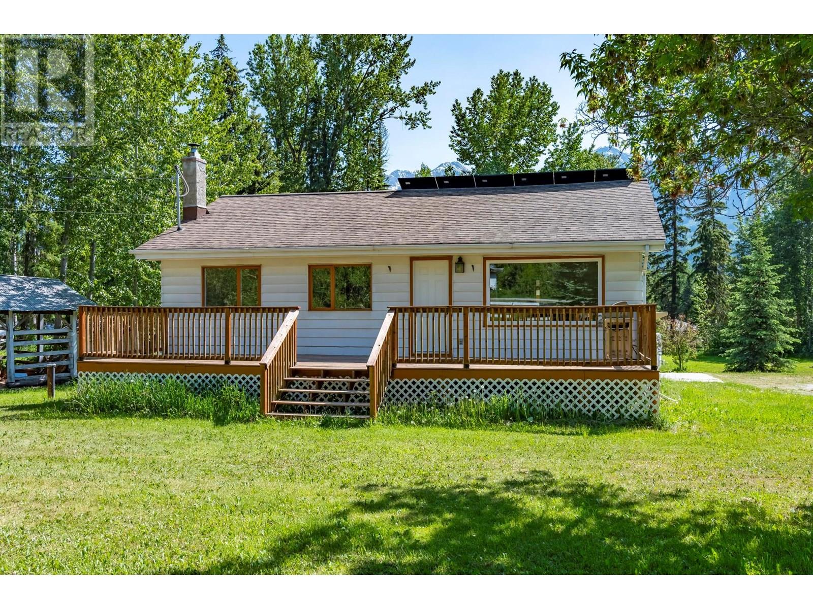 1234 Horse Creek Road S Road S, Golden, British Columbia  V0A 1H7 - Photo 3 - 10351781