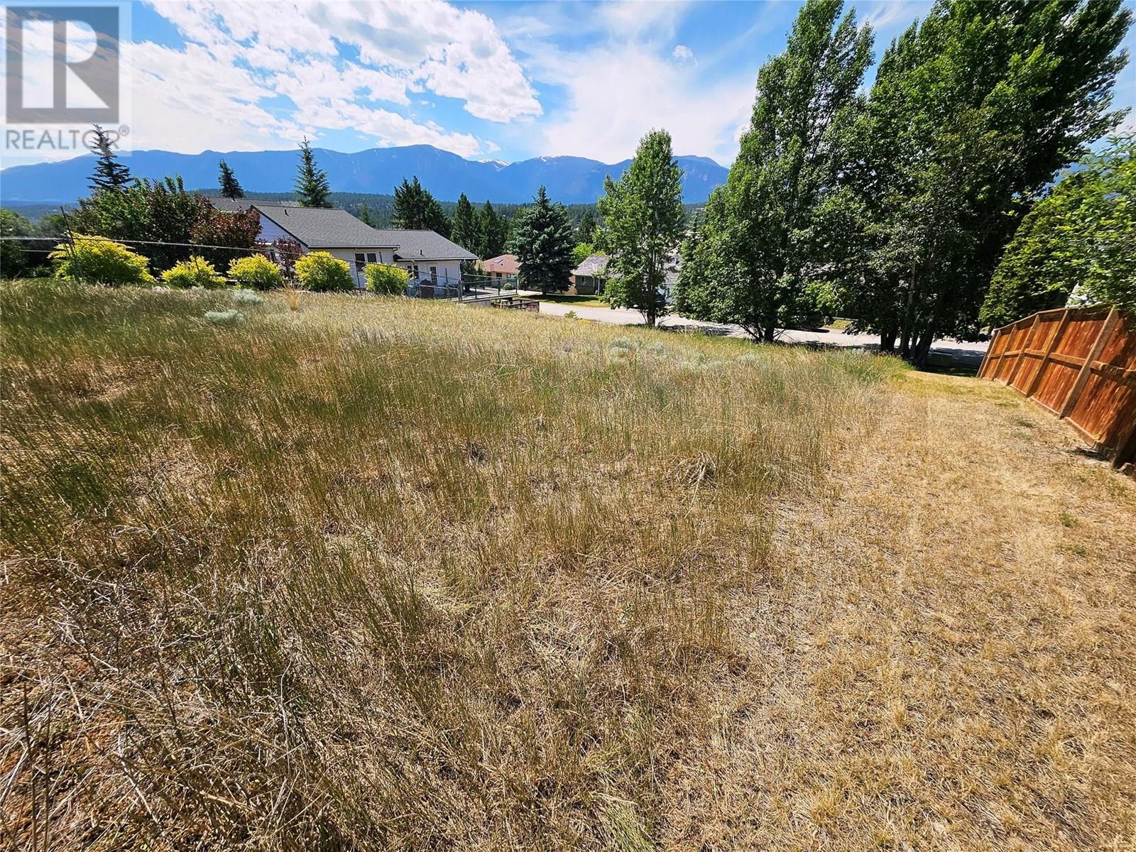 1707 3rd Avenue, Invermere, British Columbia  V0A 1K4 - Photo 5 - 10351565
