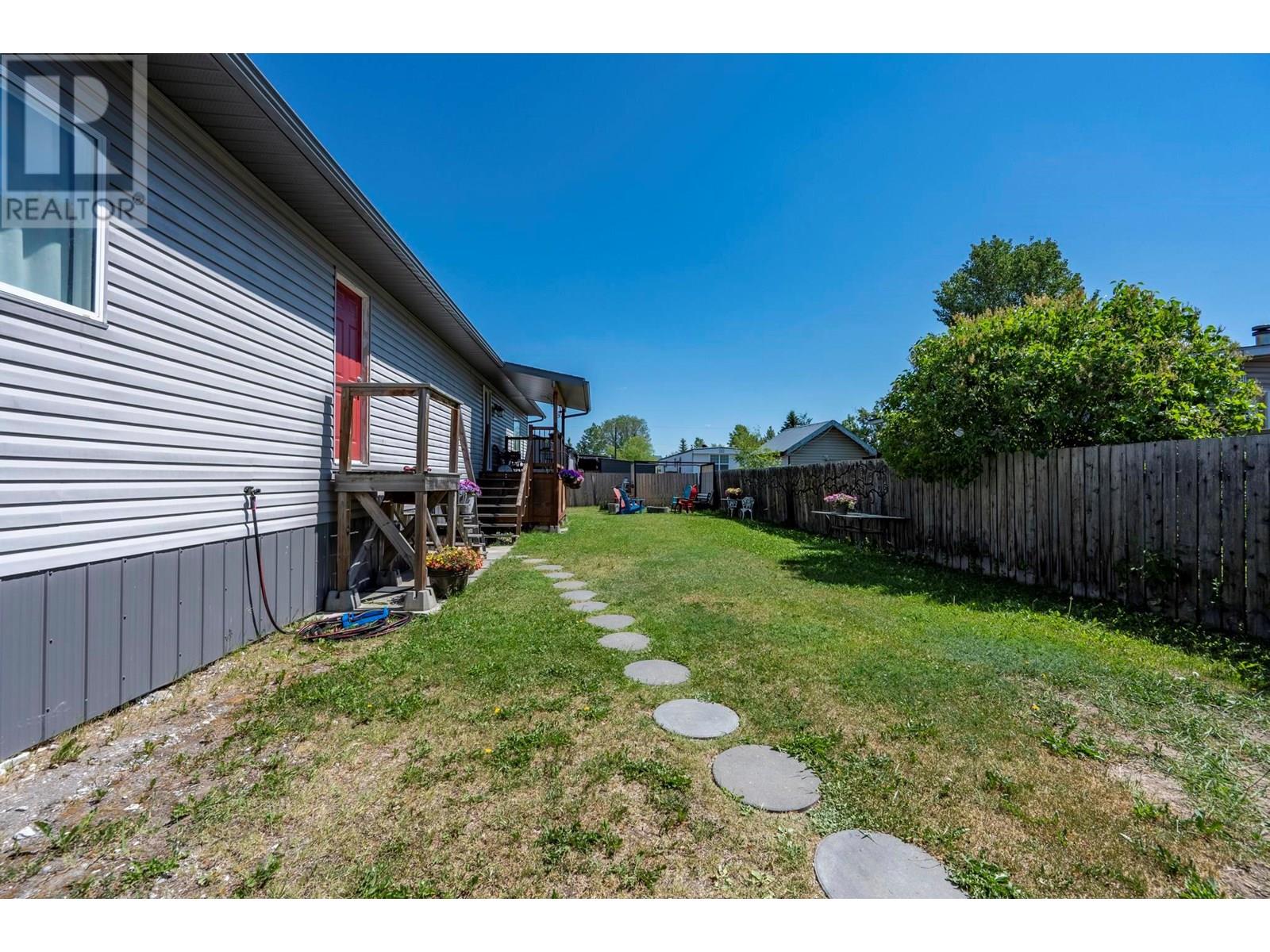 1056 King Crescent, Golden, British Columbia  V0A 1H0 - Photo 35 - 10352250