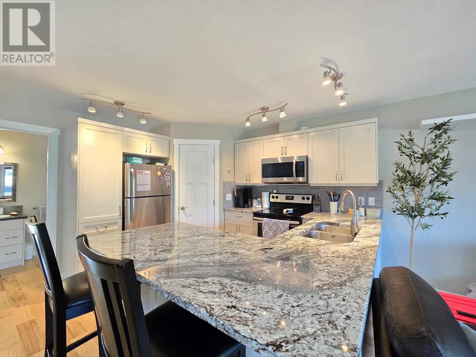 989 Swansea View Road Unit# 22, Windermere, British Columbia  V0A 1K3 - Photo 16 - 10351645