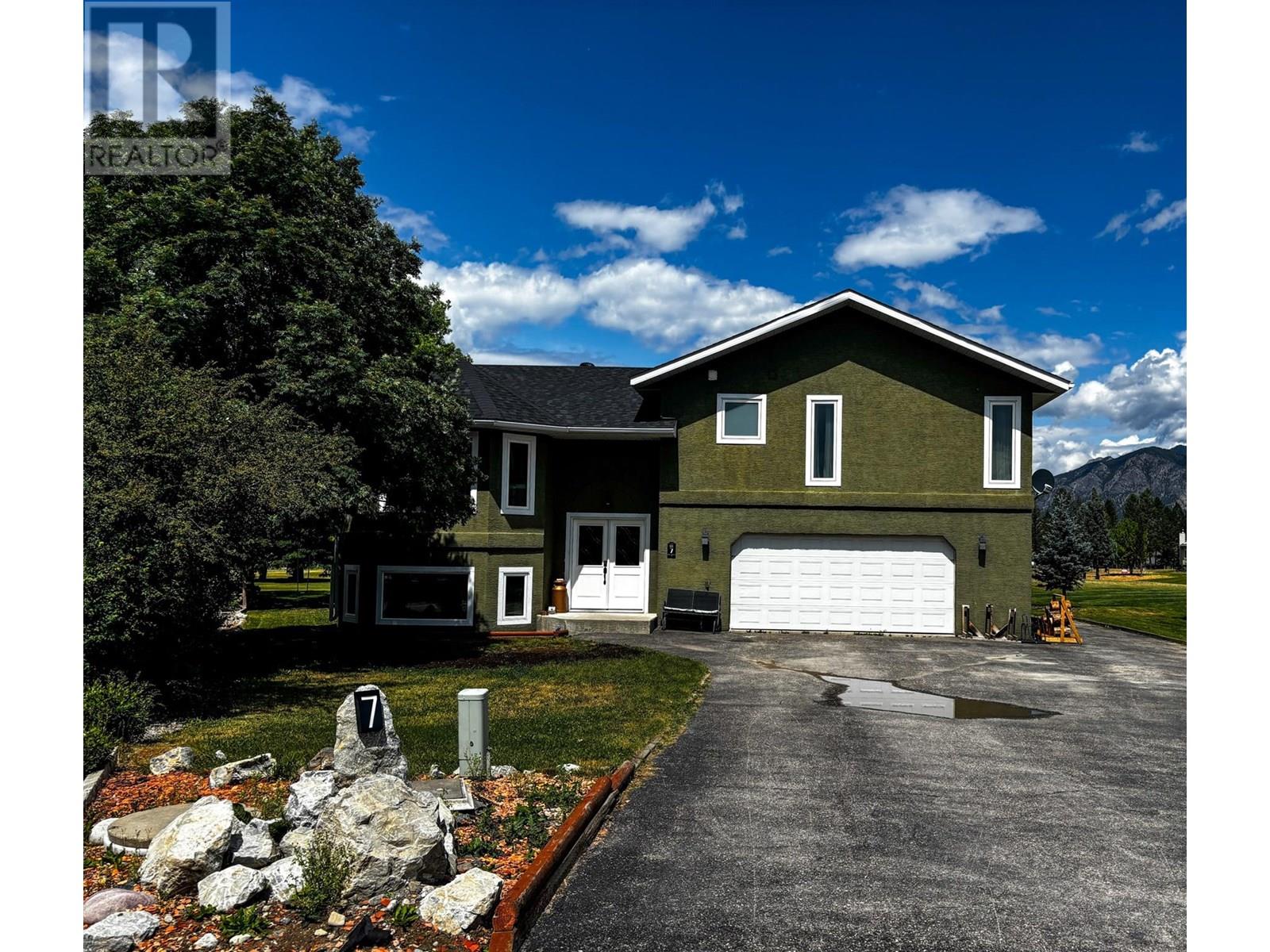 640 Upper Lakeview Road Unit# 7, Invermere, British Columbia  V0A 1K3 - Photo 1 - 10352283