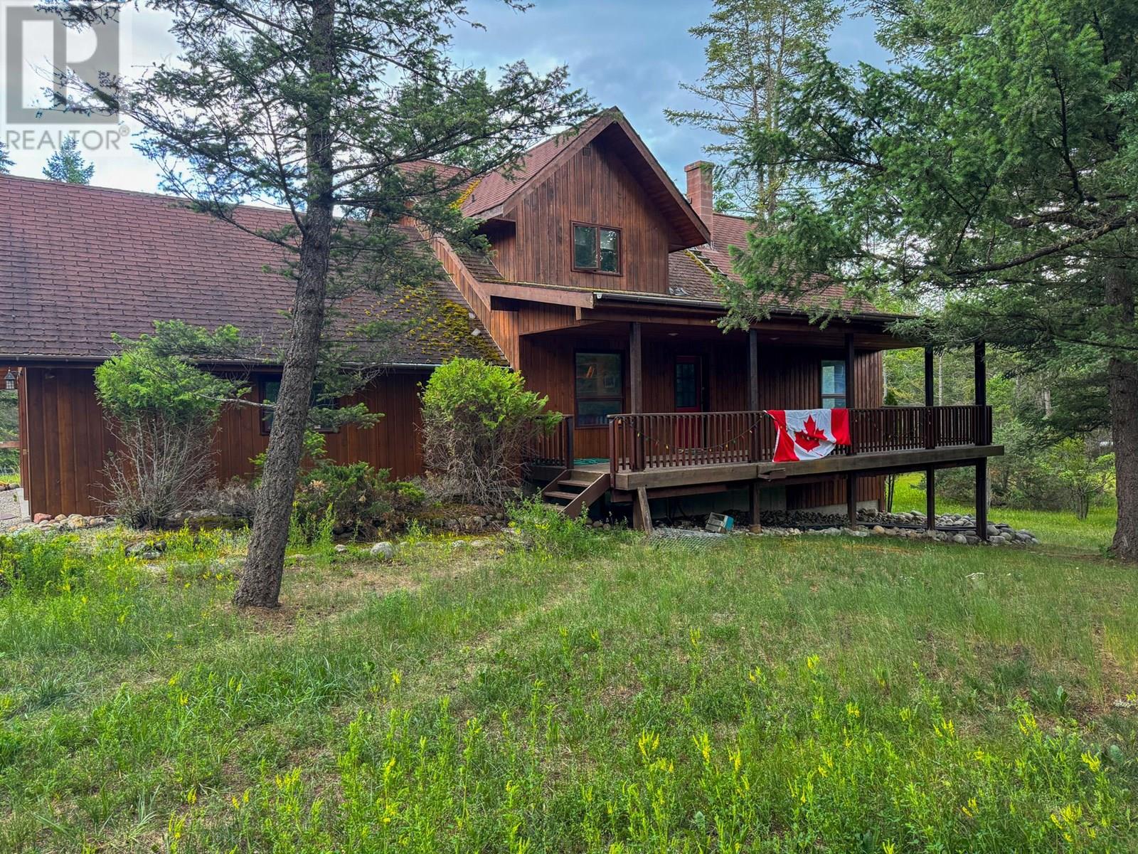 5182 Juniper Heights Road, Dry Gulch, British Columbia  V0A 1K2 - Photo 1 - 10351882