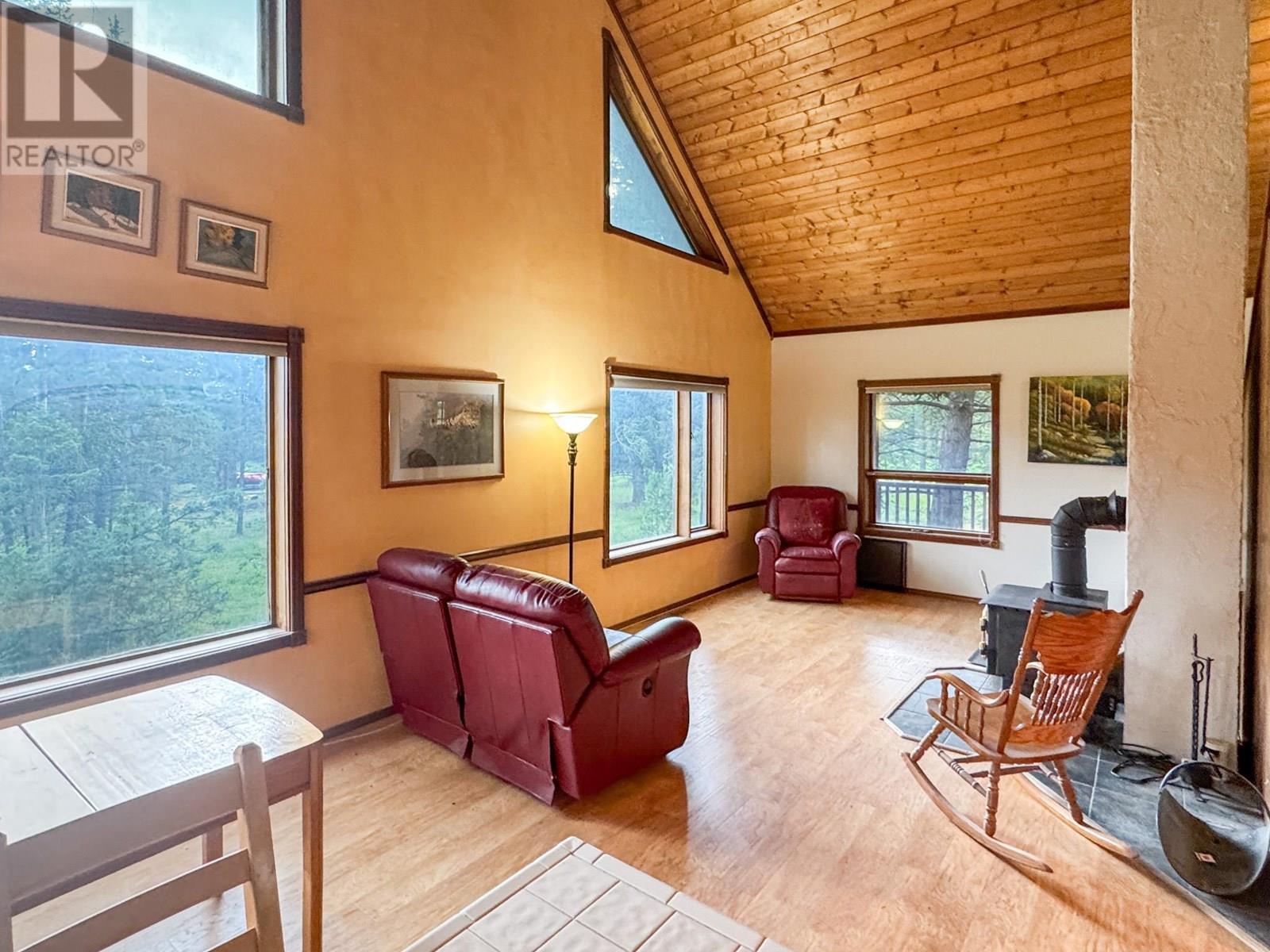 5182 Juniper Heights Road, Dry Gulch, British Columbia  V0A 1K2 - Photo 17 - 10351882