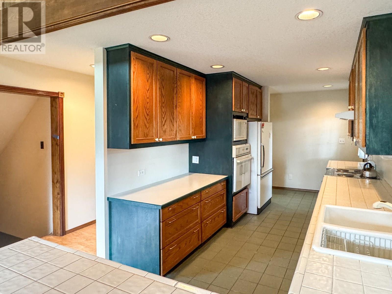 5182 Juniper Heights Road, Dry Gulch, British Columbia  V0A 1K2 - Photo 20 - 10351882
