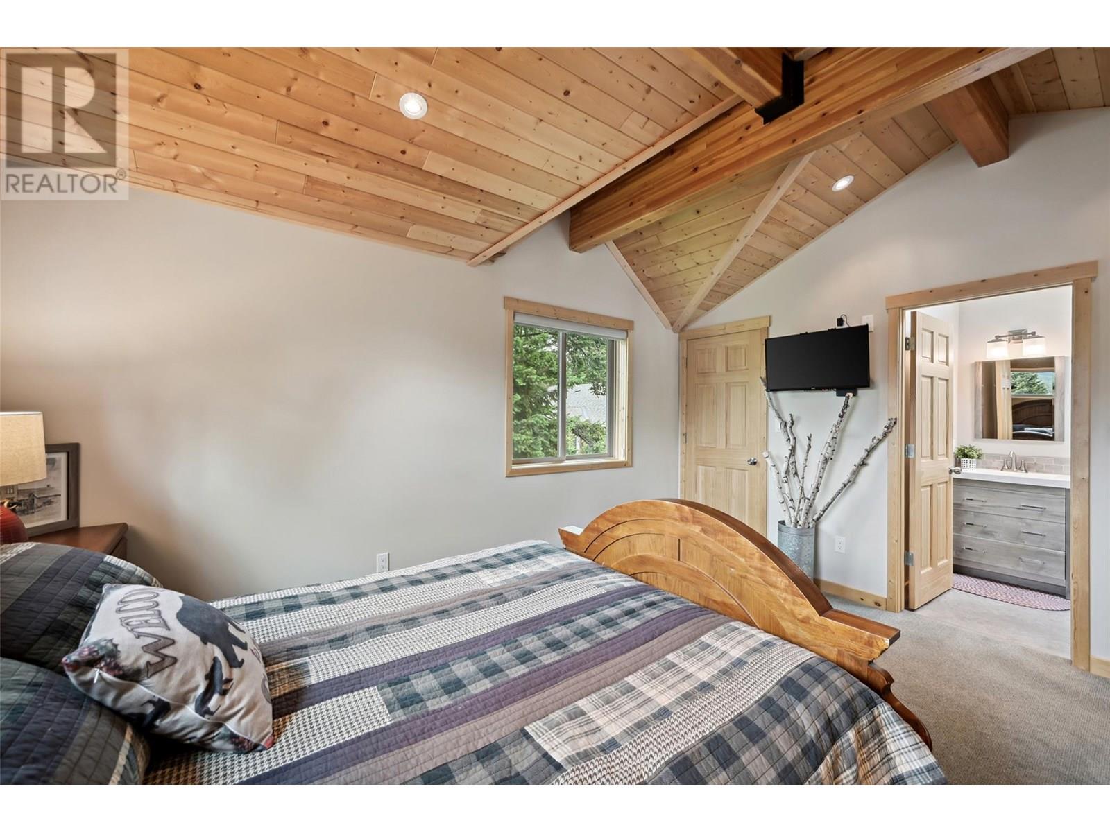7334 Revelstoke Drive, Radium Hot Springs, British Columbia  V0A 1M0 - Photo 29 - 10352348