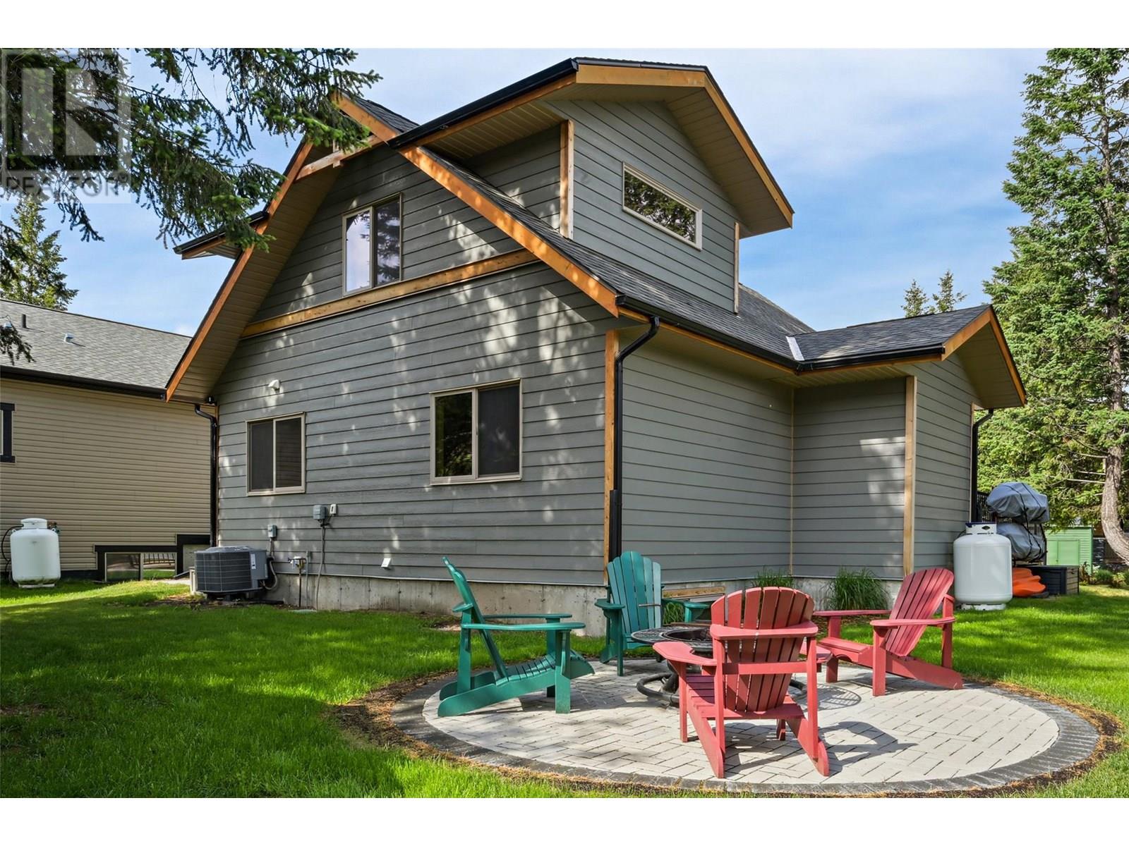 7334 Revelstoke Drive, Radium Hot Springs, British Columbia  V0A 1M0 - Photo 49 - 10352348