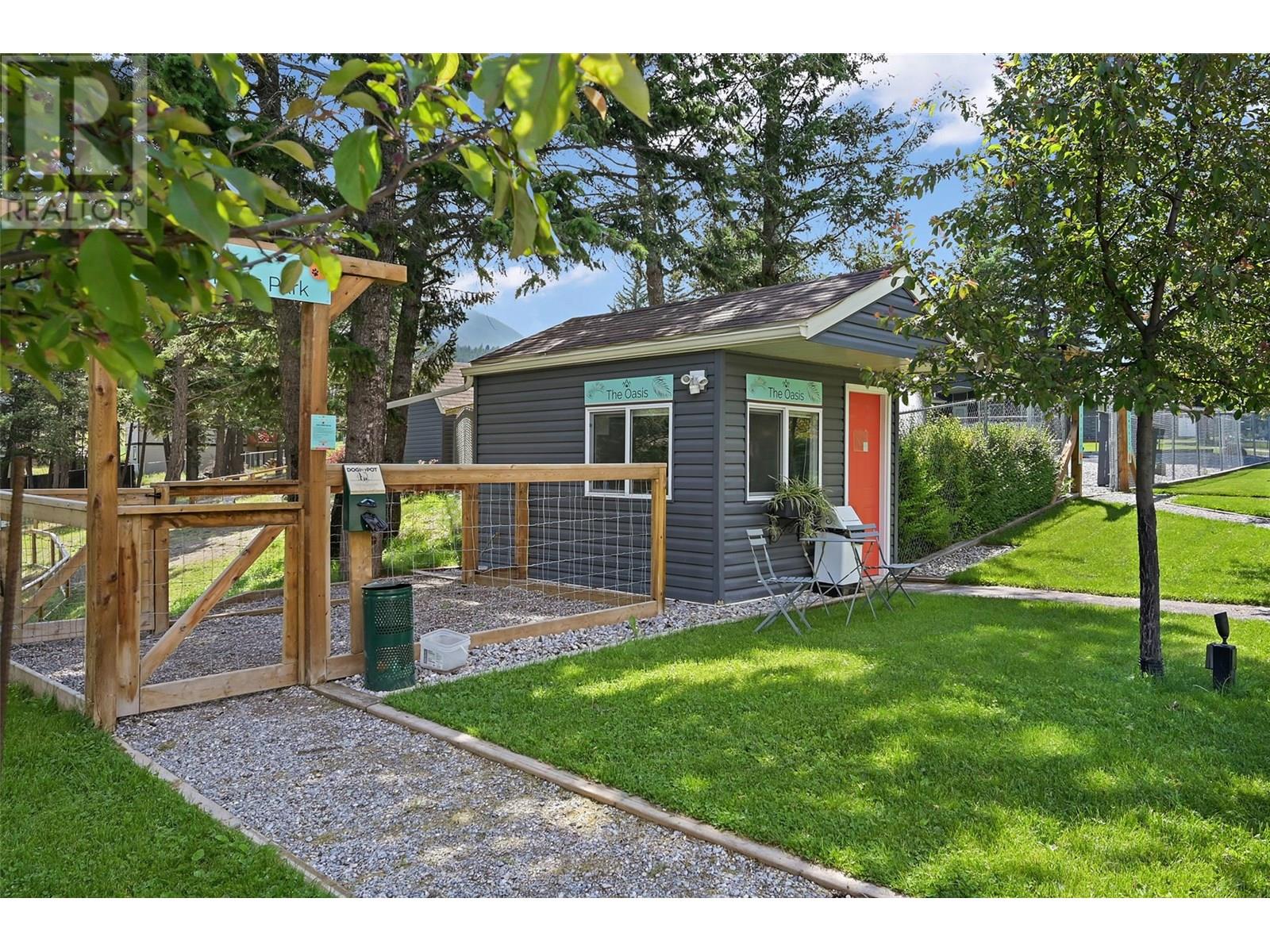 7334 Revelstoke Drive, Radium Hot Springs, British Columbia  V0A 1M0 - Photo 72 - 10352348