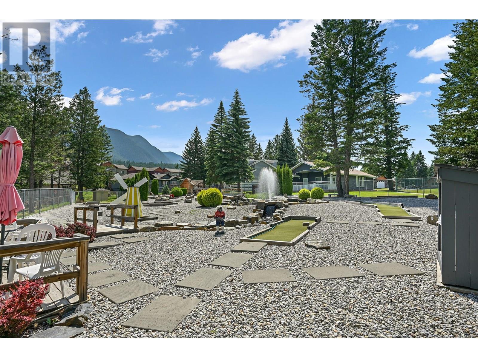 7334 Revelstoke Drive, Radium Hot Springs, British Columbia  V0A 1M0 - Photo 75 - 10352348
