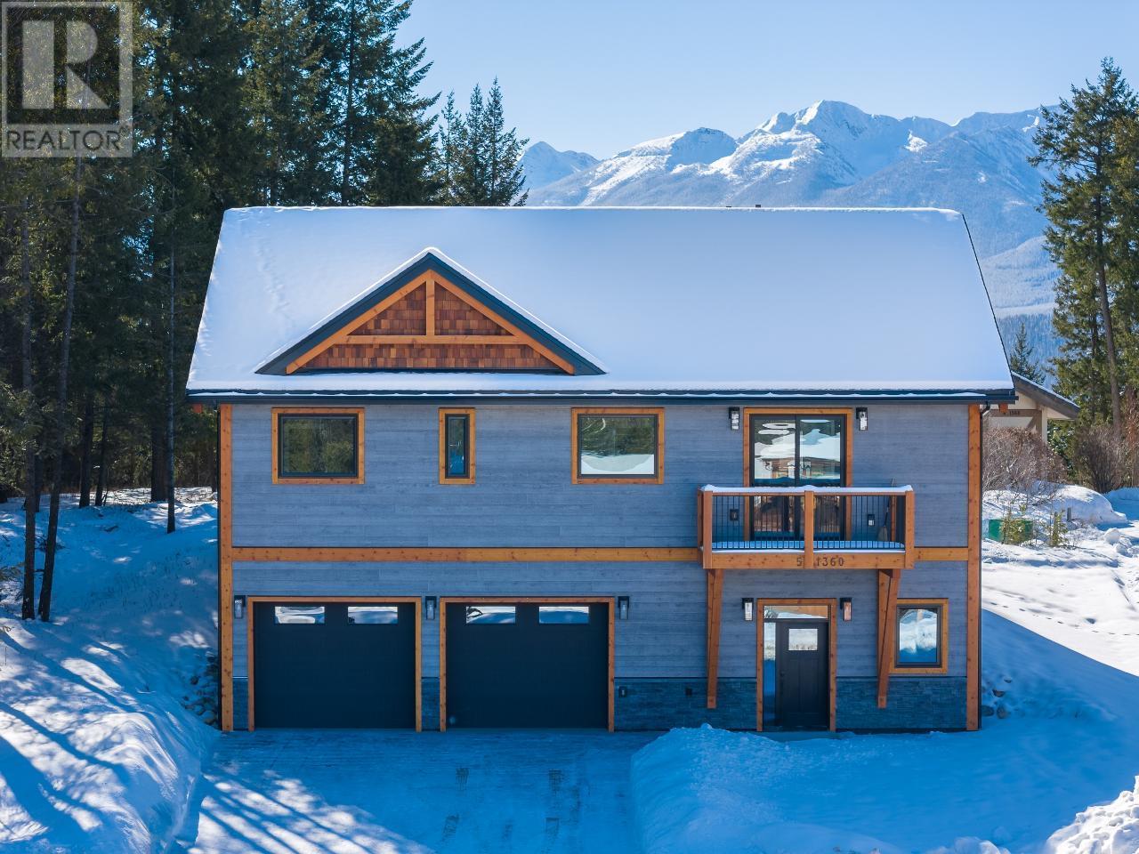 1360 PINE Drive Unit# 5, Golden, British Columbia