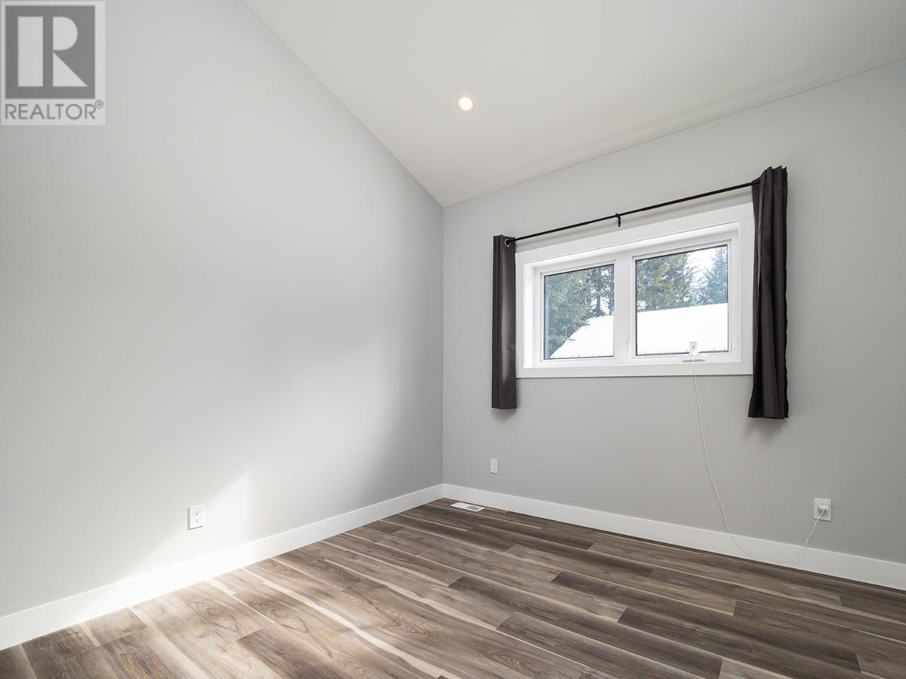 1360 Pine Drive Unit# 5, Golden, British Columbia  V0A 1H1 - Photo 26 - 10352809