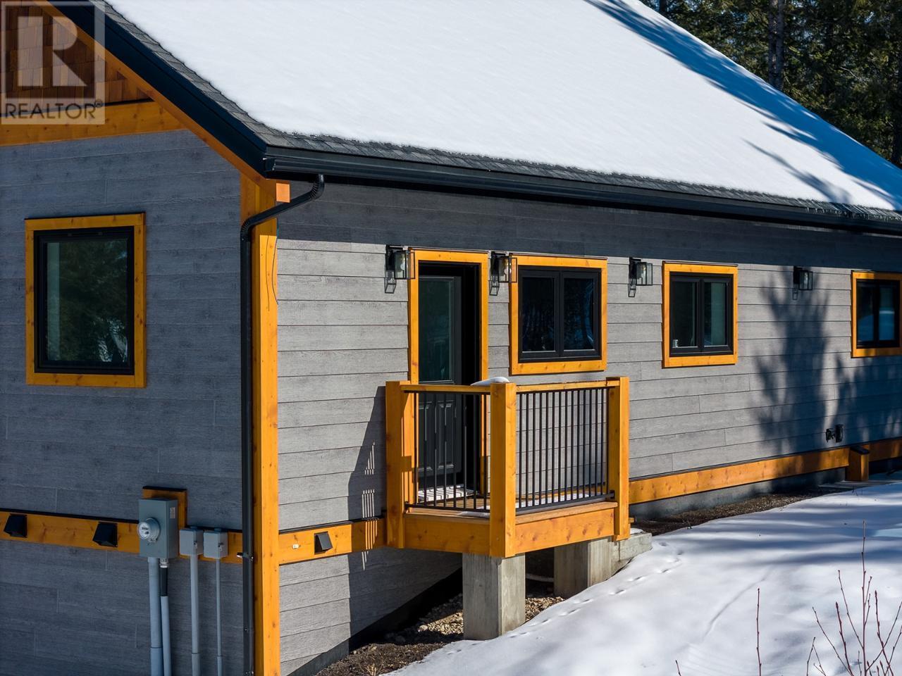 1360 Pine Drive Unit# 5, Golden, British Columbia  V0A 1H1 - Photo 35 - 10352809