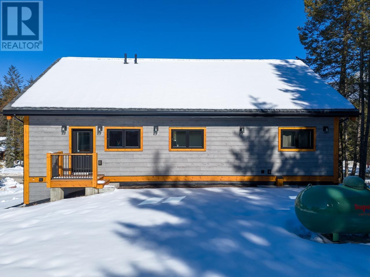 1360 Pine Drive Unit# 5, Golden, British Columbia  V0A 1H1 - Photo 36 - 10352809