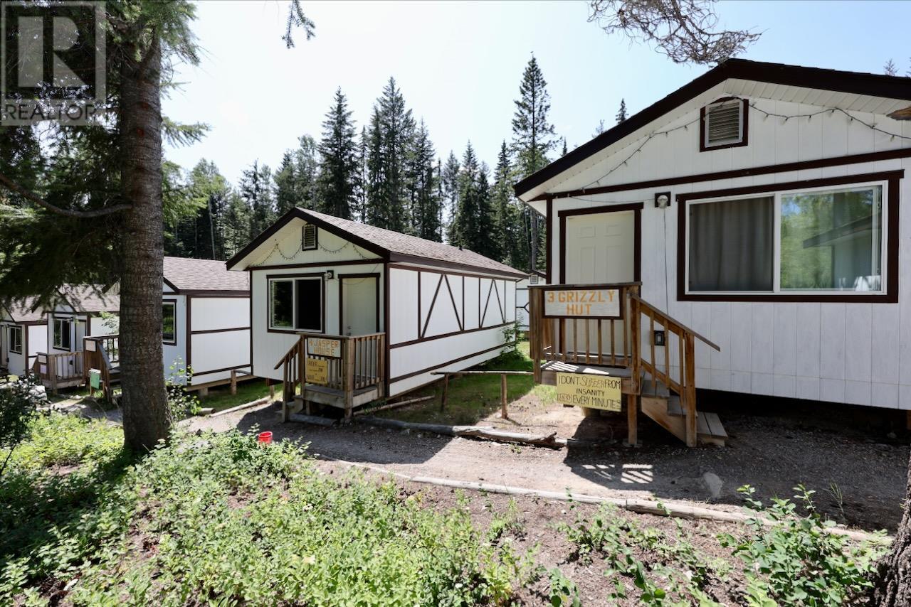 2383 Forde Station Road, Golden, British Columbia  V0A 1H0 - Photo 14 - 10352792