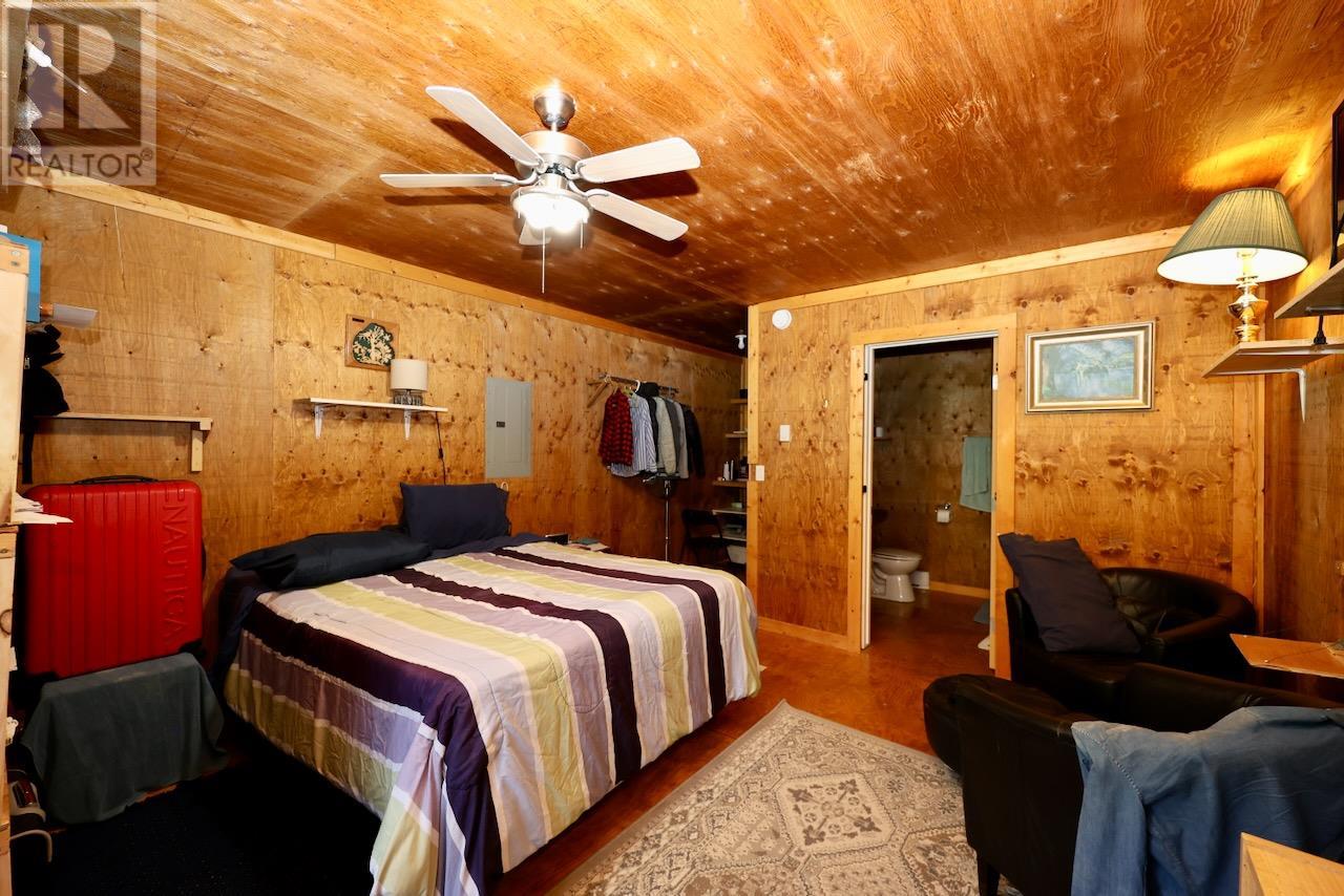 2383 Forde Station Road, Golden, British Columbia  V0A 1H0 - Photo 4 - 10352792