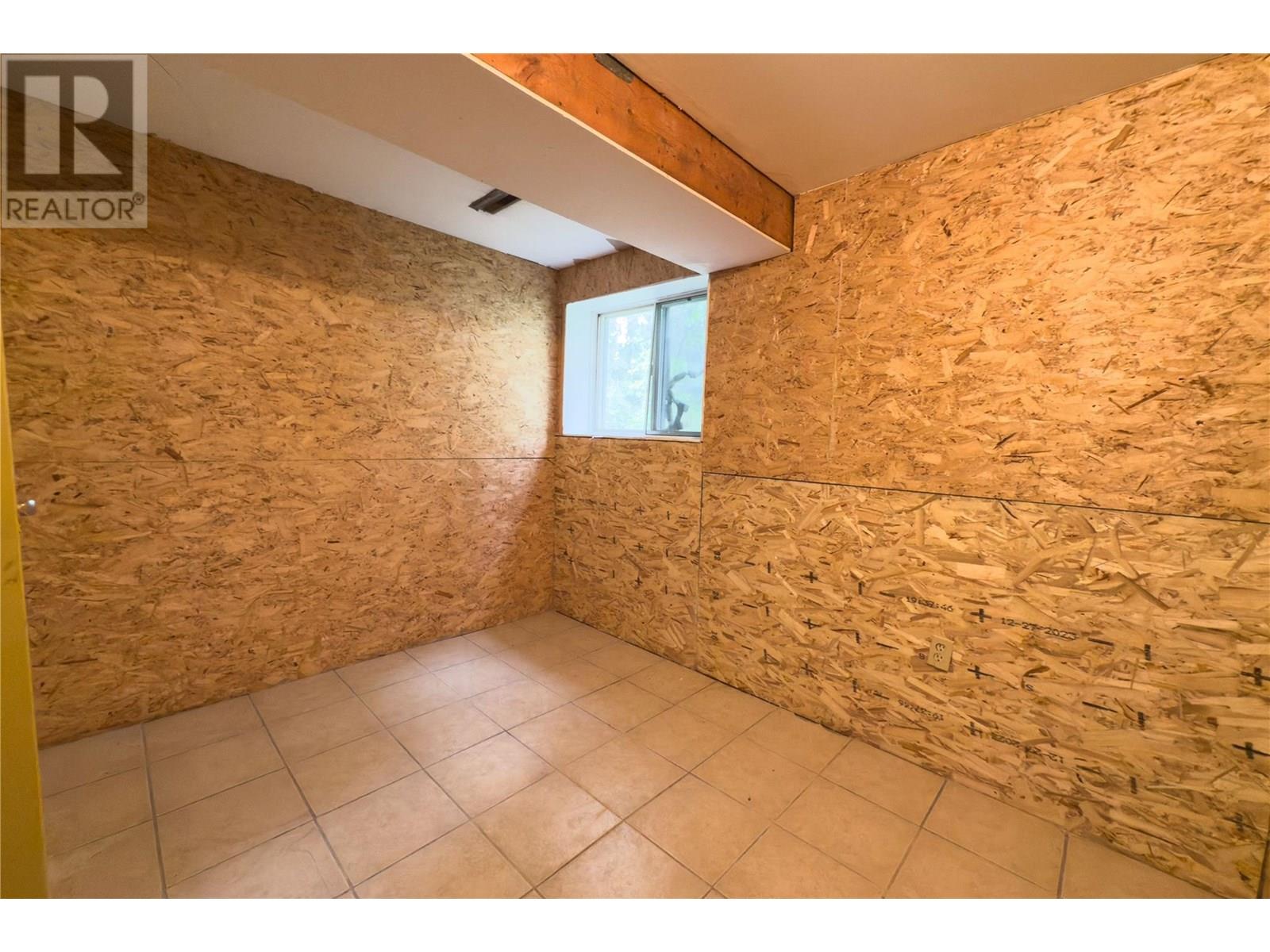 1691 Oberg Johnson Road, Golden, British Columbia  V0A 1H1 - Photo 18 - 10352667