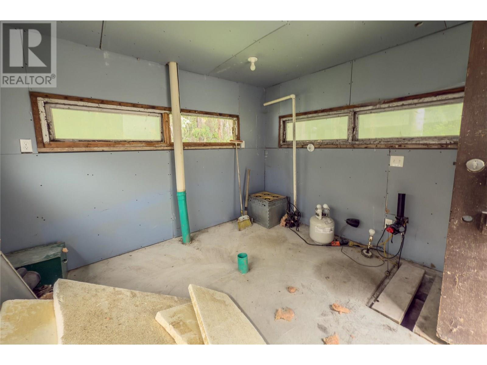 1691 Oberg Johnson Road, Golden, British Columbia  V0A 1H1 - Photo 38 - 10352667