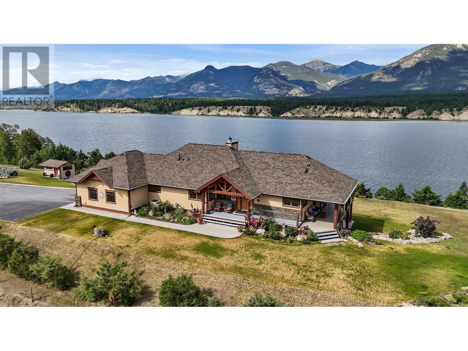2335 Ruault Road, Invermere, British Columbia  V0A 1K4 - Photo 1 - 10352379