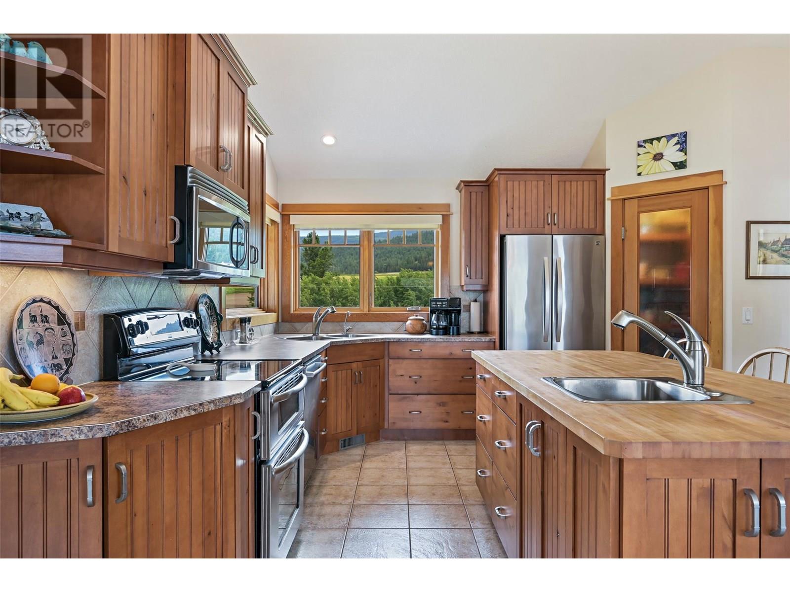 2335 Ruault Road, Invermere, British Columbia  V0A 1K4 - Photo 19 - 10352379