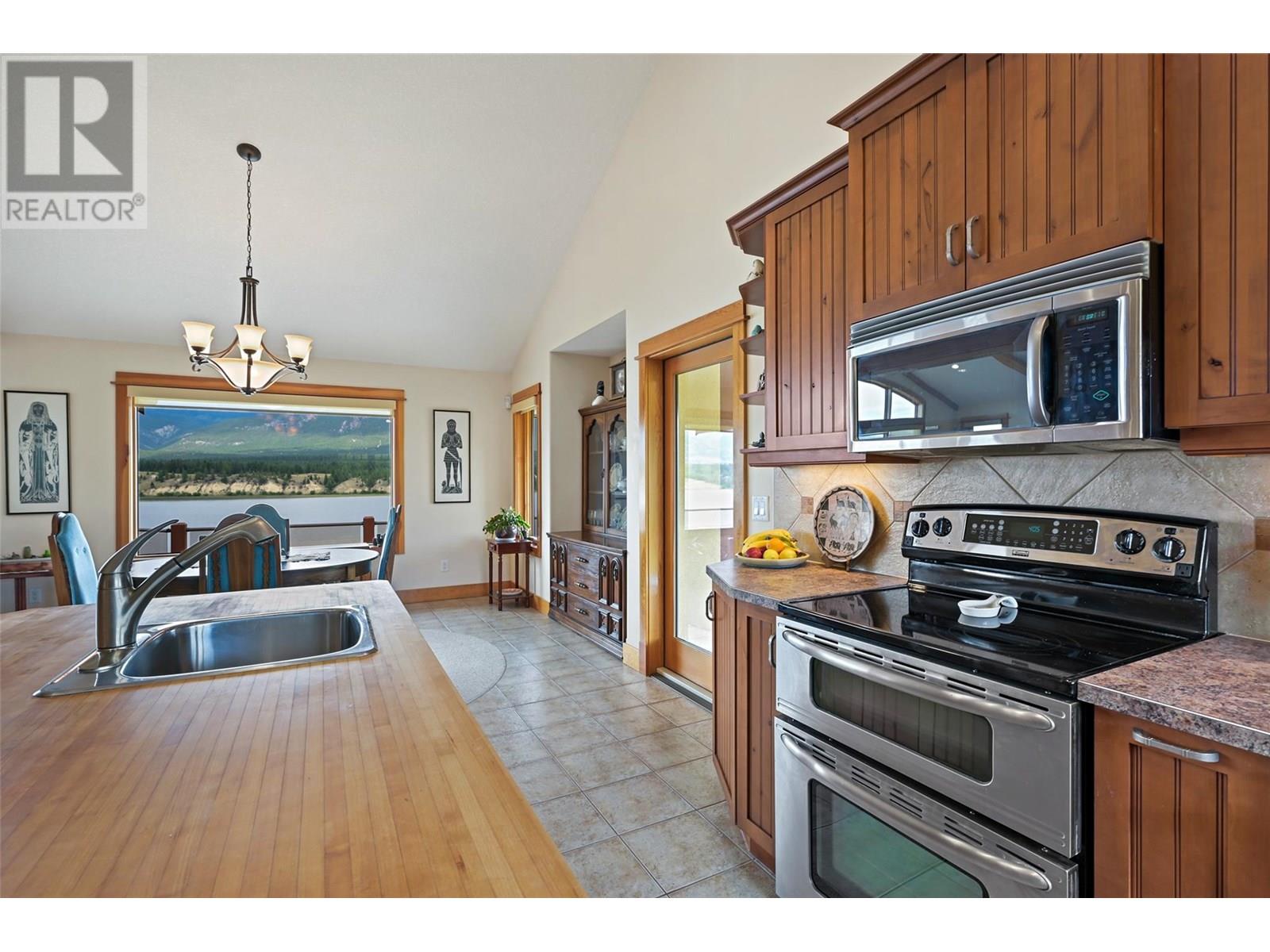 2335 Ruault Road, Invermere, British Columbia  V0A 1K4 - Photo 21 - 10352379