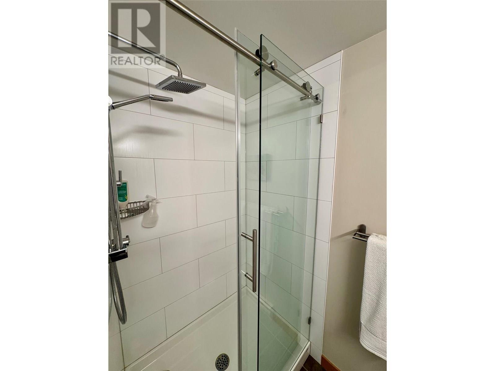 901 7th Avenue Unit# 303, Invermere, British Columbia  V0A 1K0 - Photo 16 - 10352776