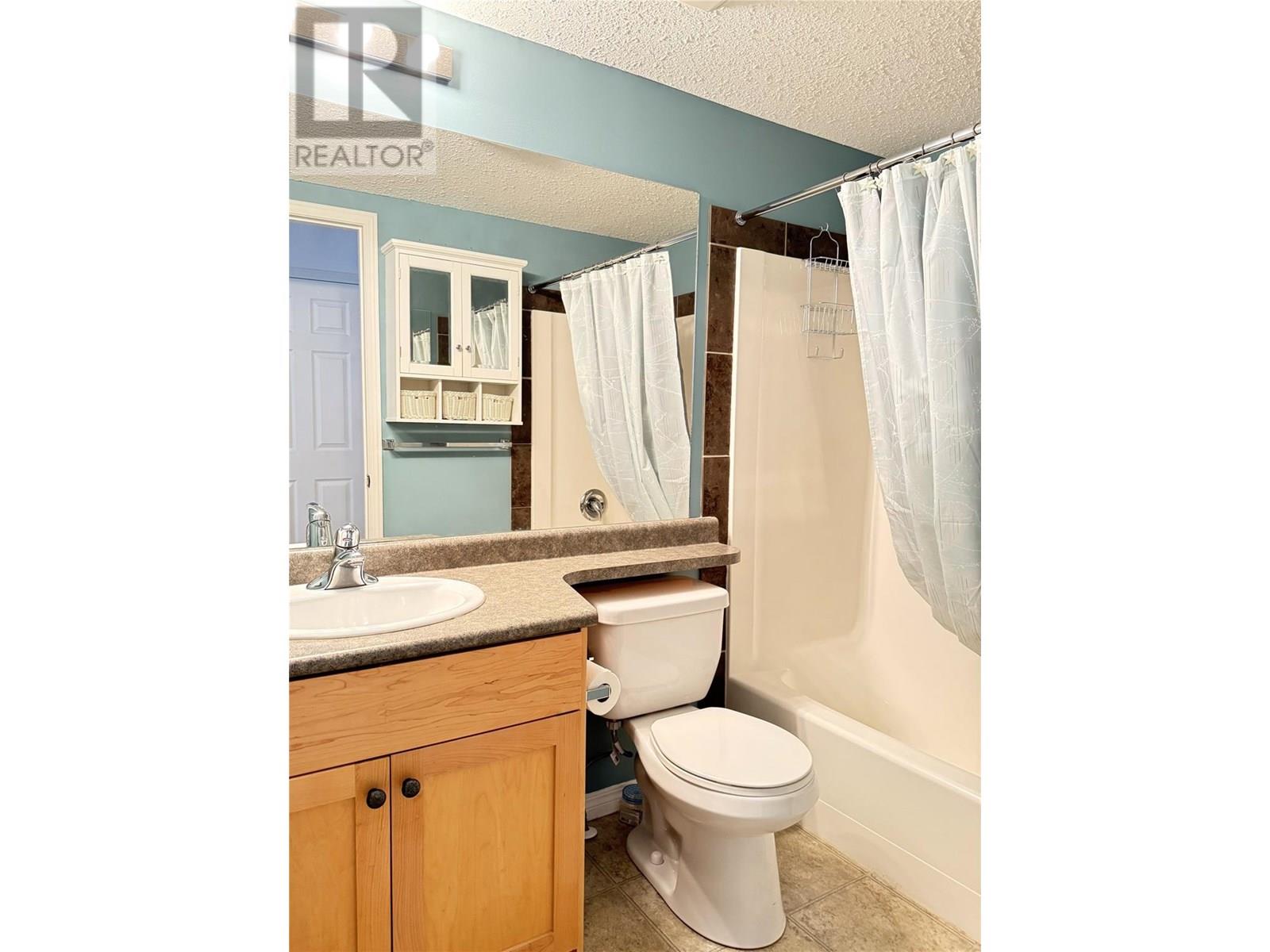 4765 Forsters Landing Road Unit# 207, Radium Hot Springs, British Columbia  V0A 1M0 - Photo 23 - 10352047