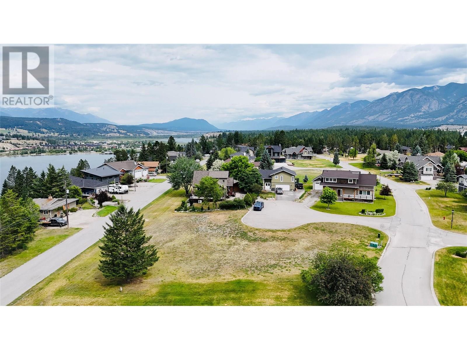 640 Upper Lakeview Road Unit# 5, Windermere, British Columbia  V0A 1K3 - Photo 3 - 10353112