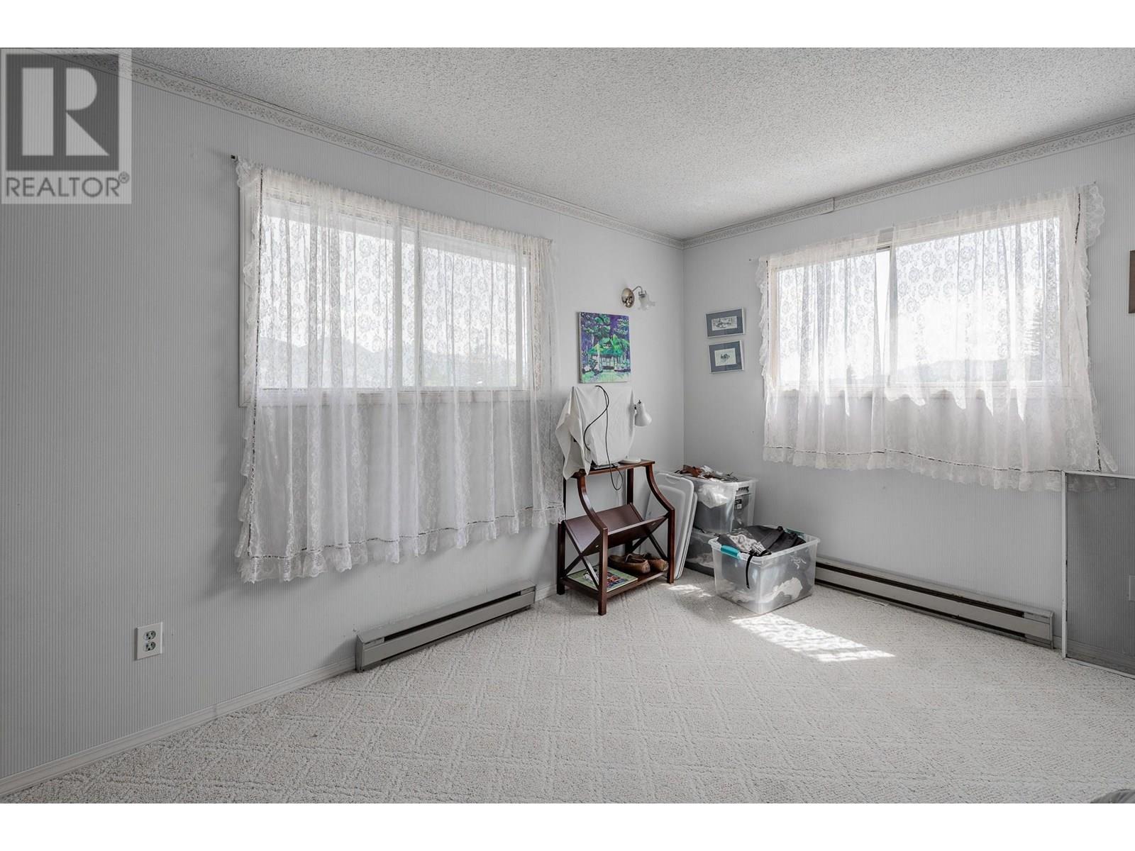 1012 11 Avenue, Invermere, British Columbia  V0A 1K4 - Photo 21 - 10353188