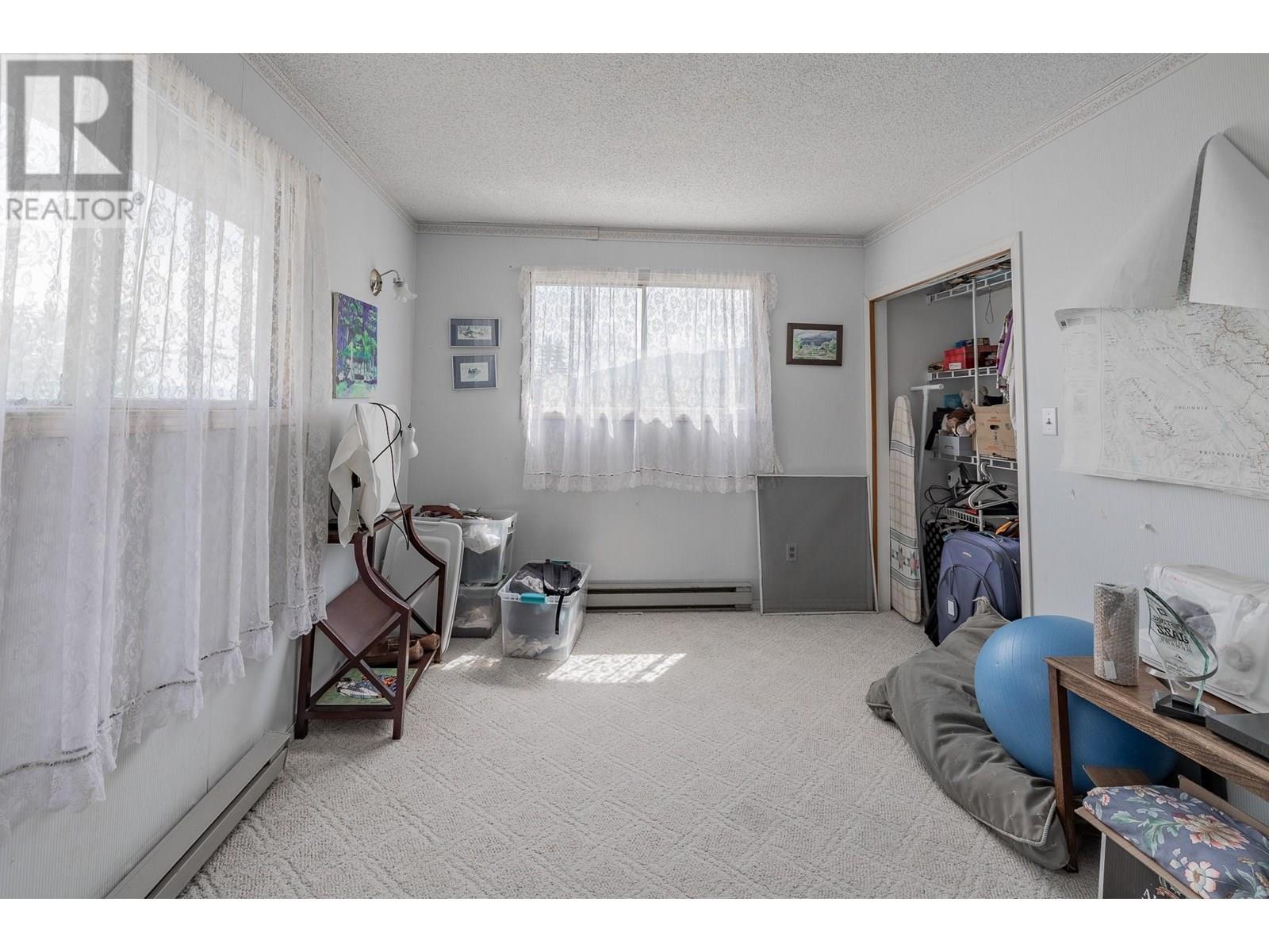 1012 11 Avenue, Invermere, British Columbia  V0A 1K4 - Photo 22 - 10353188