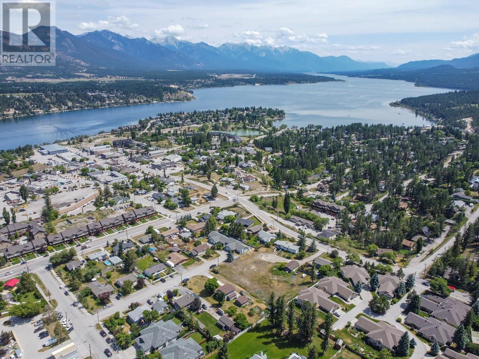 1012 11 Avenue, Invermere, British Columbia  V0A 1K4 - Photo 41 - 10353188