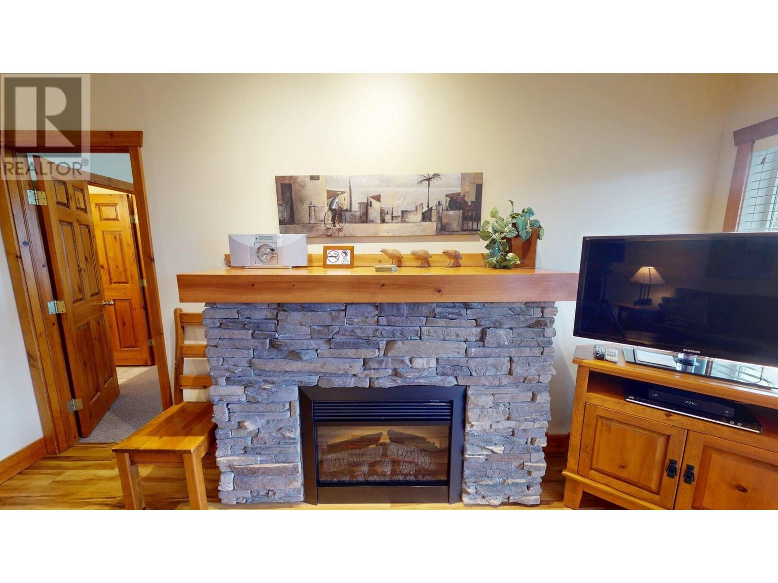 701 14a Crescent Unit# 213 I, Invermere, British Columbia  V0A 1K0 - Photo 6 - 10352876