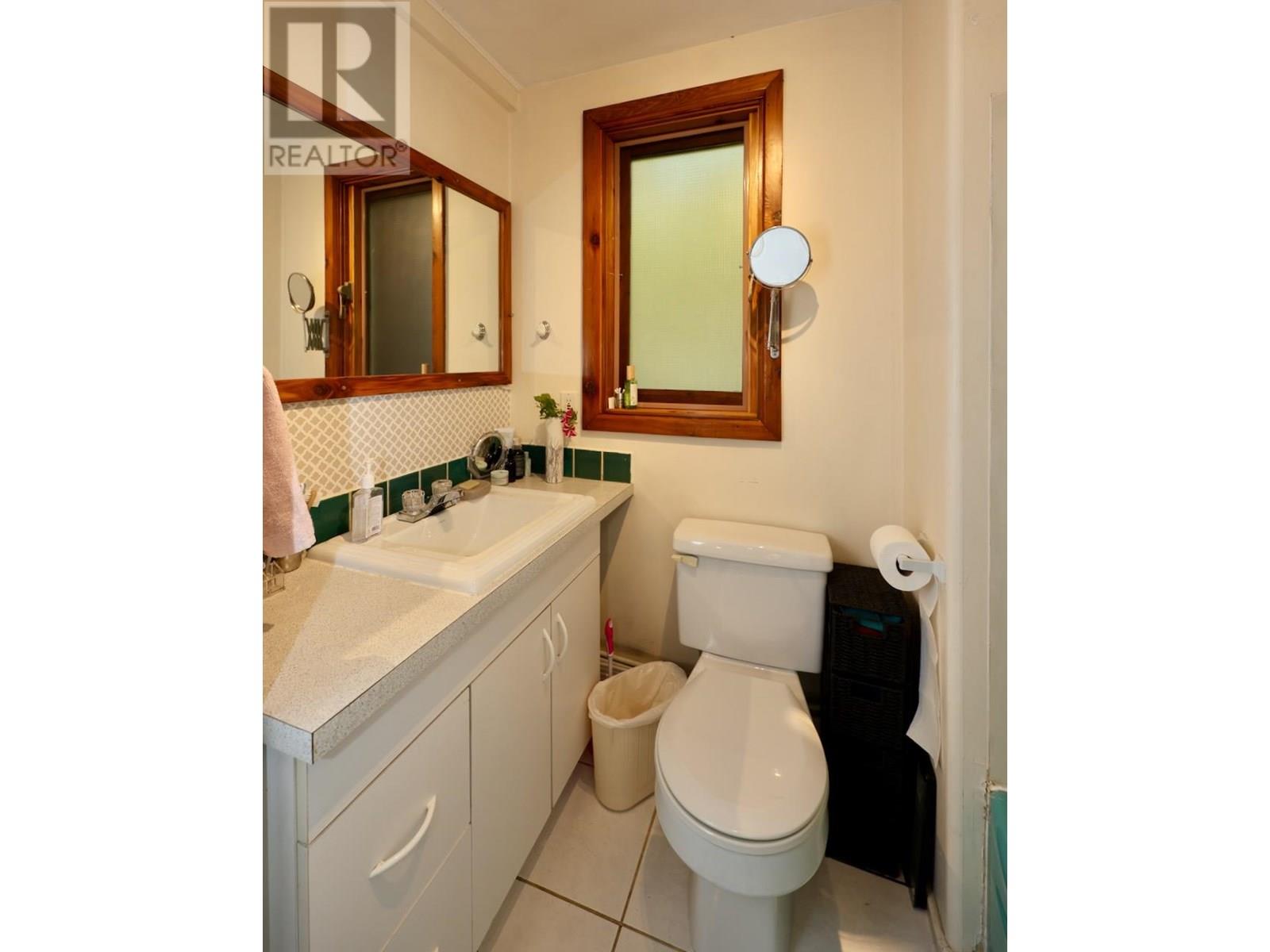 1599 Campbell Road, Golden, British Columbia  V0A 1H0 - Photo 13 - 10353107