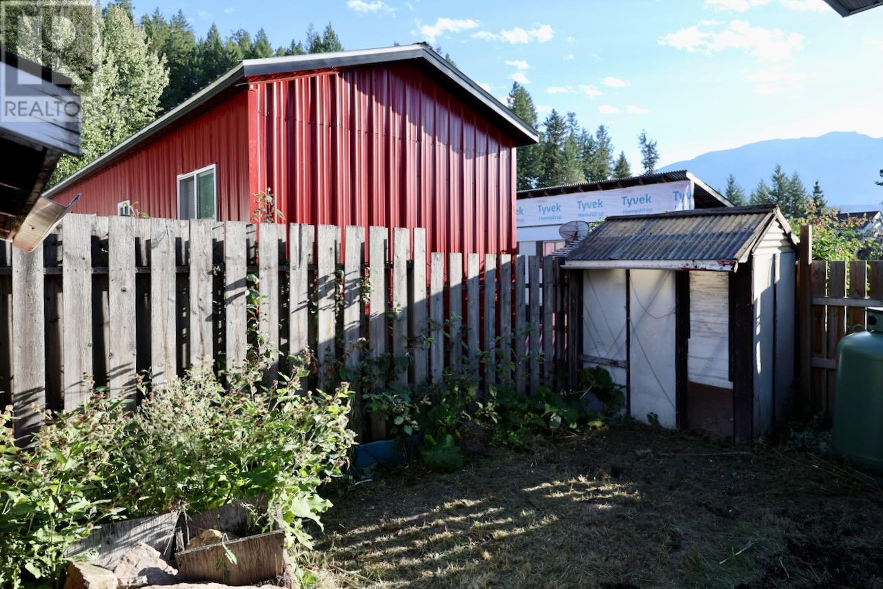 1400 12th  N Street Unit# 31, Golden, British Columbia  V0A 1H1 - Photo 5 - 10353229