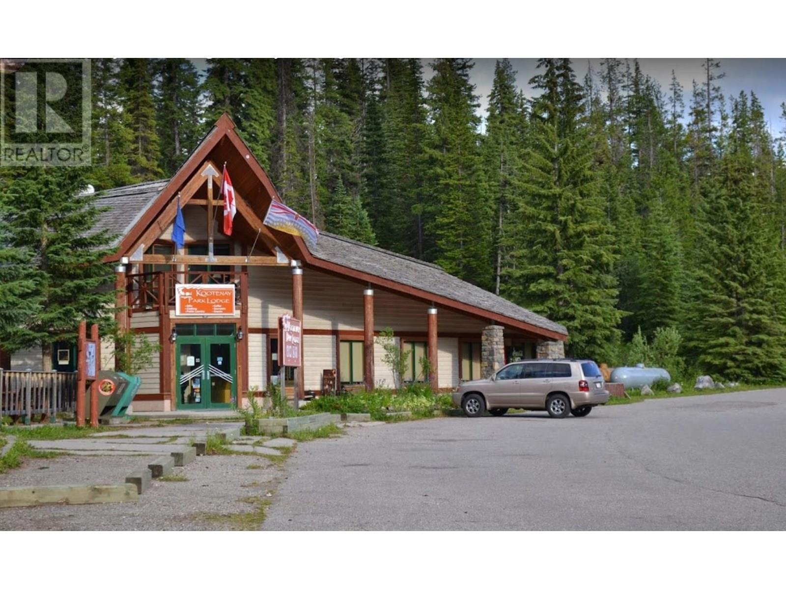 9500 Highway 93 S, Spillimacheen, British Columbia  V0A 1M0 - Photo 1 - 10353441