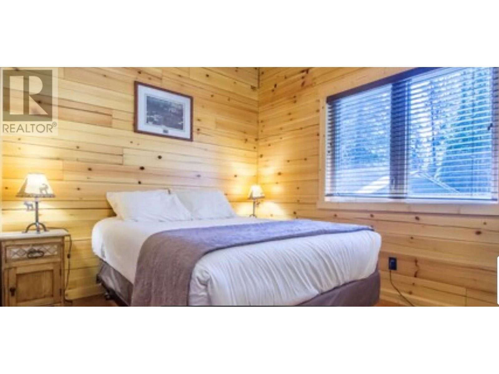 9500 Highway 93 S, Spillimacheen, British Columbia  V0A 1M0 - Photo 13 - 10353441