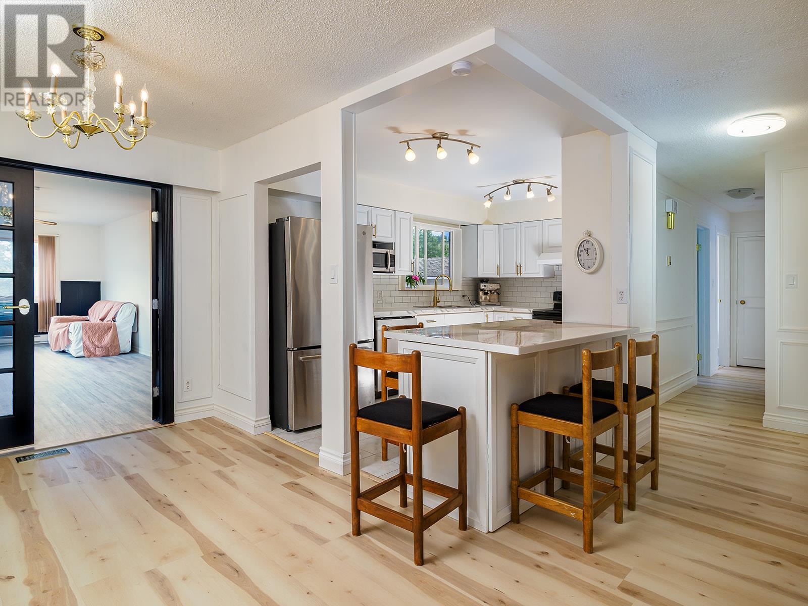 1246 Alexander Drive, Golden, British Columbia  V0A 1H0 - Photo 5 - 10353578
