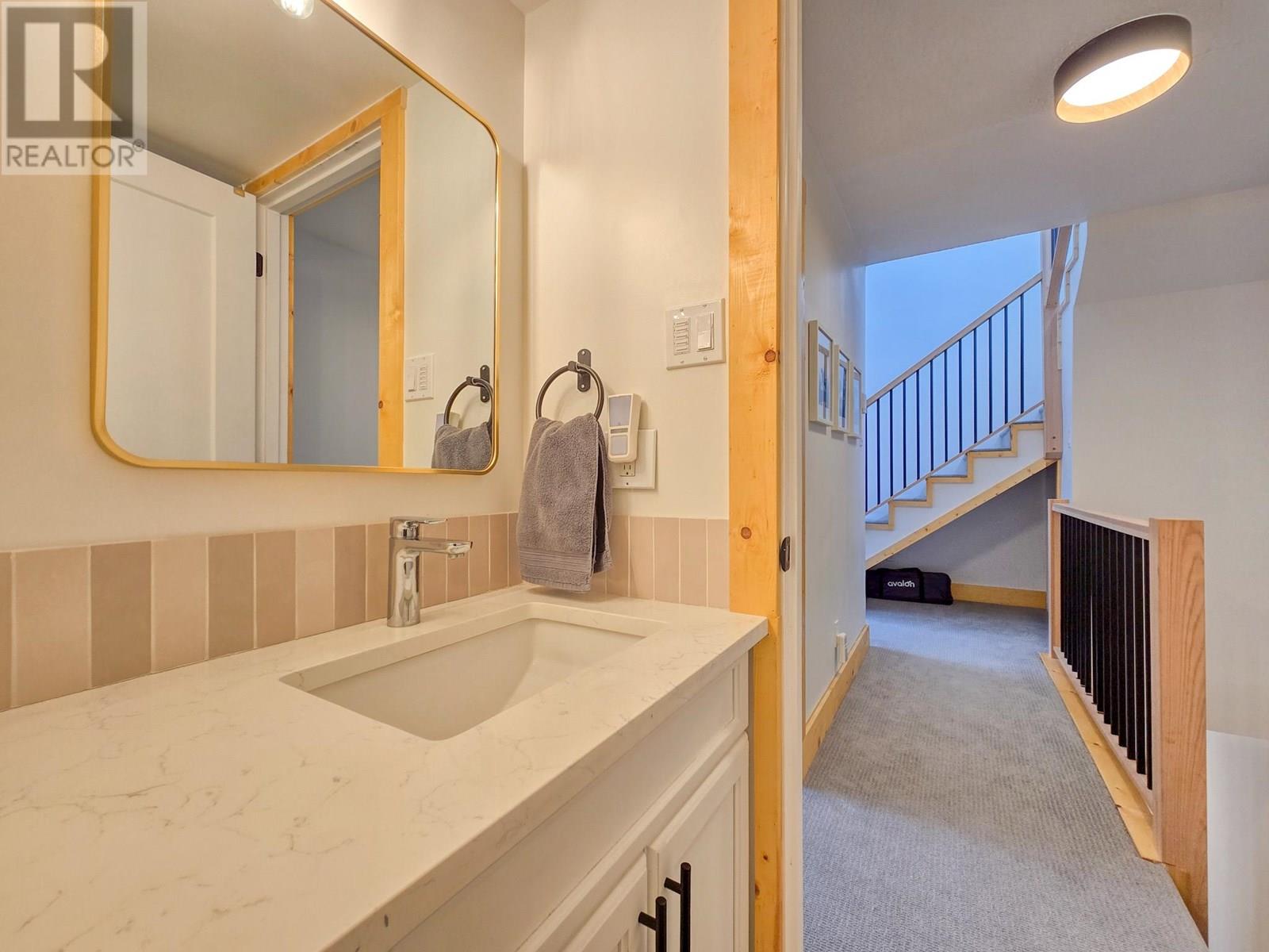 2030 Panorama Drive Unit# 323, Panorama, British Columbia  V0A 1T0 - Photo 29 - 10352000