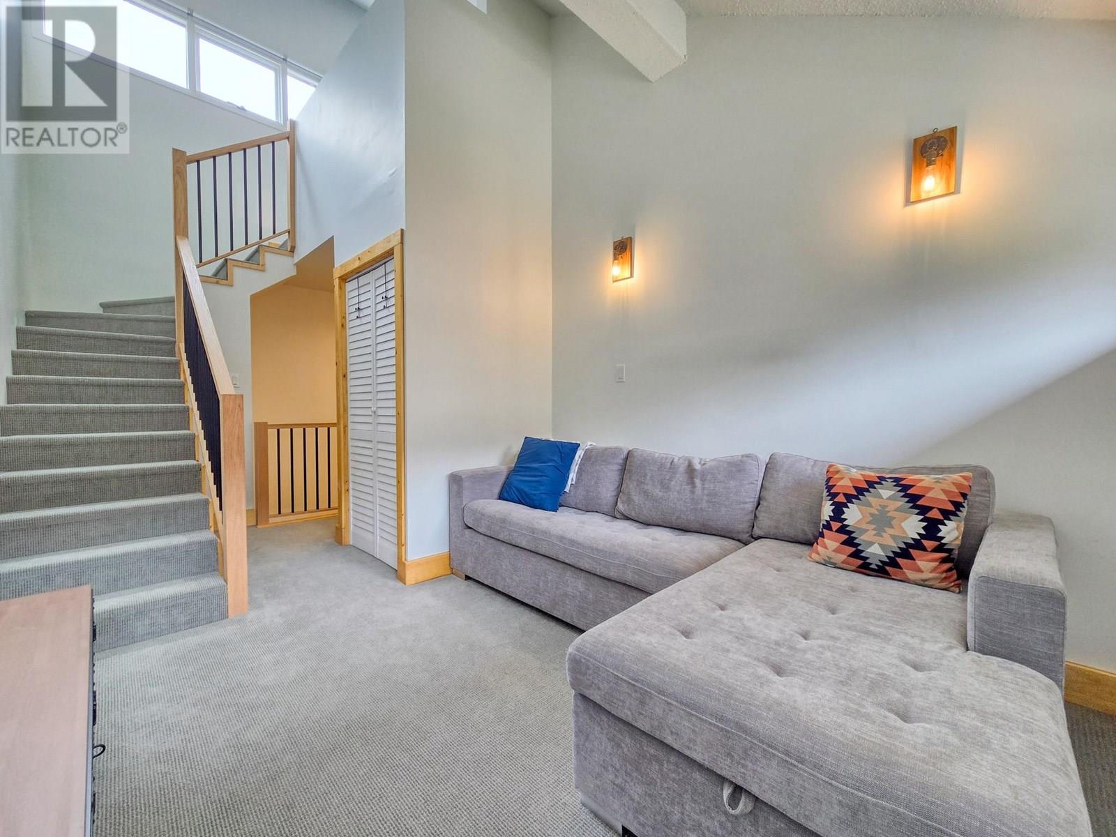 2030 Panorama Drive Unit# 323, Panorama, British Columbia  V0A 1T0 - Photo 4 - 10352000