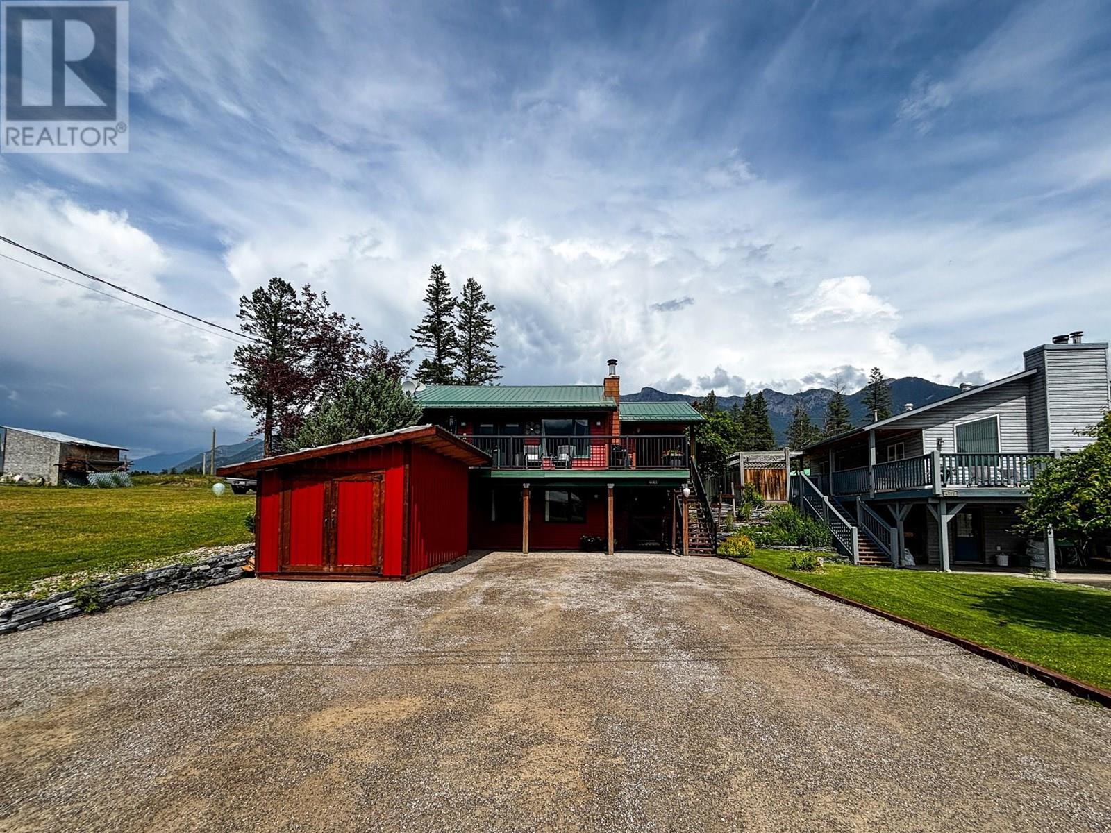 4761 Crescentwood Drive, Edgewater, British Columbia  V0A 1E0 - Photo 35 - 10353912