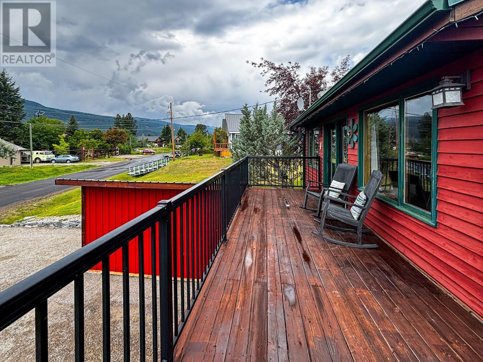 4761 Crescentwood Drive, Edgewater, British Columbia  V0A 1E0 - Photo 37 - 10353912
