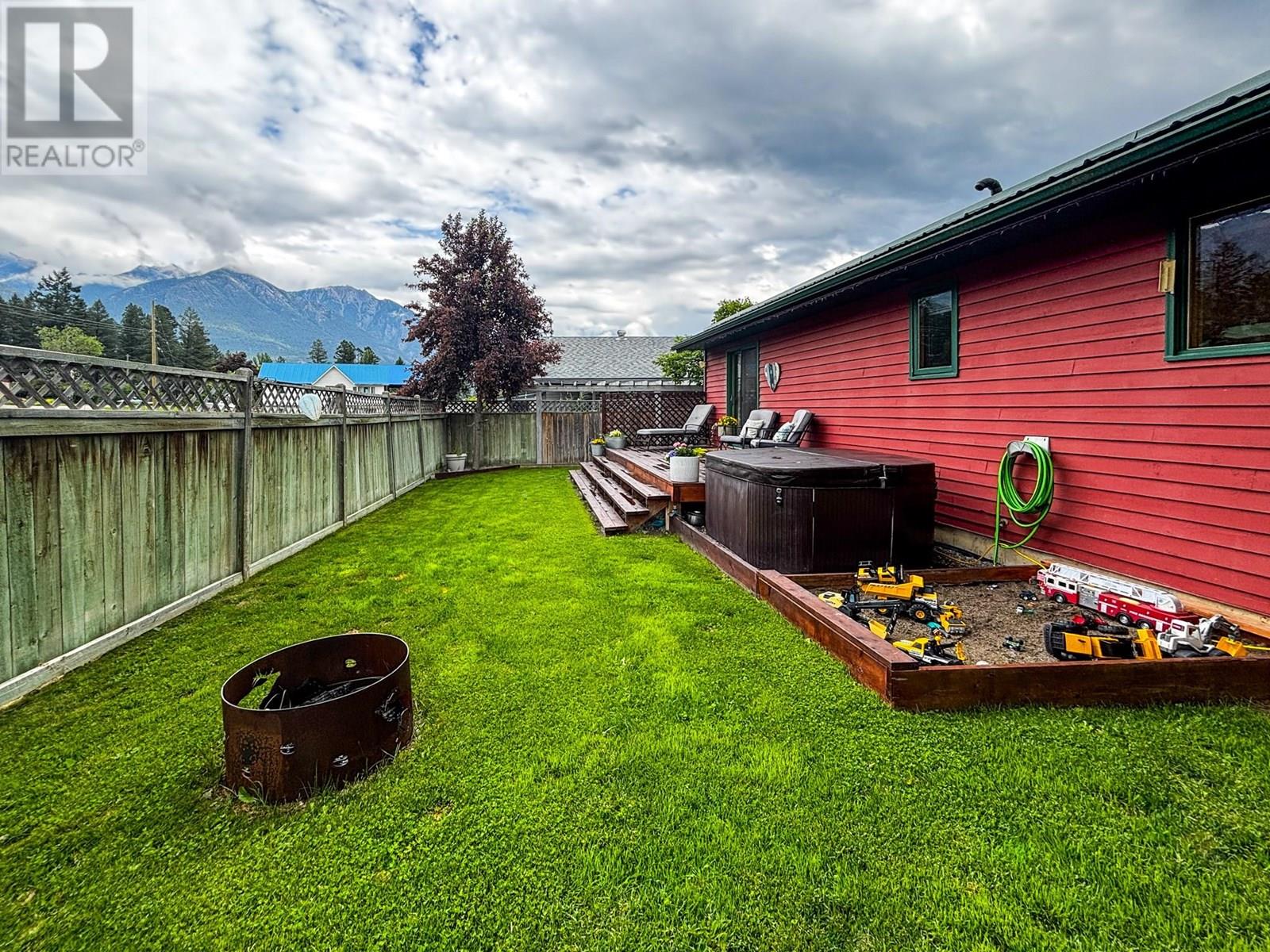 4761 Crescentwood Drive, Edgewater, British Columbia  V0A 1E0 - Photo 43 - 10353912