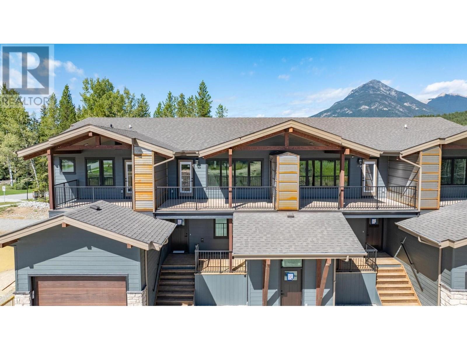 1444 Granite Drive Unit# 8, Golden, British Columbia  V0A 1H0 - Photo 3 - 10353488