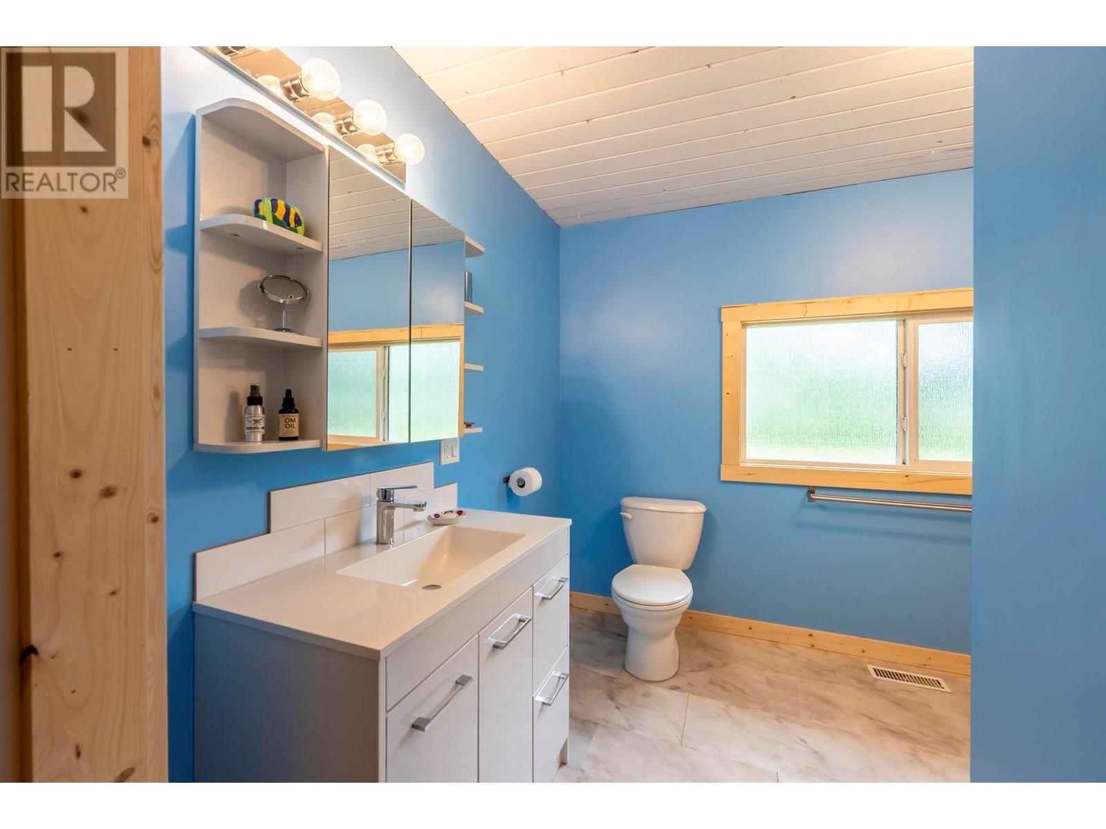 915 Ryter Road W, Golden, British Columbia  V0A 1H2 - Photo 24 - 10353995