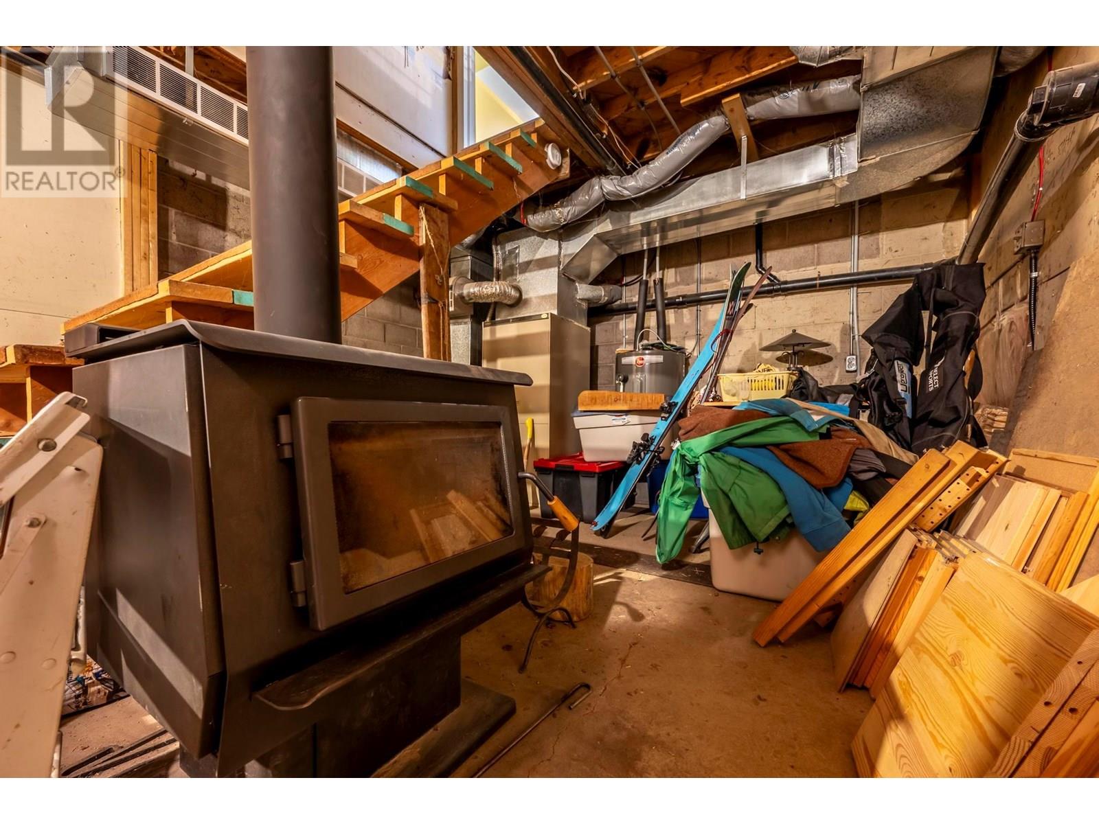 915 Ryter Road W, Golden, British Columbia  V0A 1H2 - Photo 32 - 10353995
