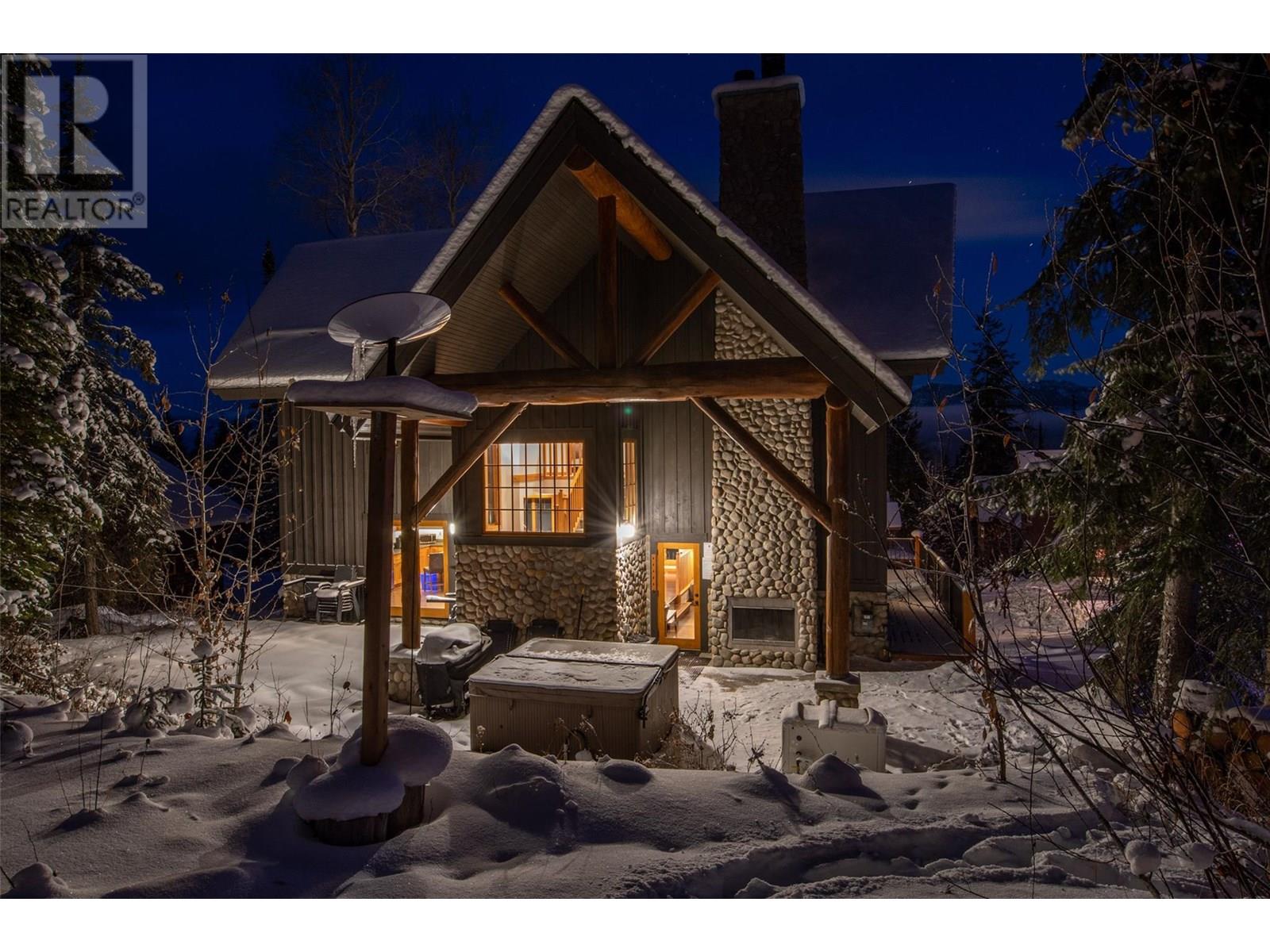1589 Columbia Valley View, Golden, British Columbia  V0A 1H2 - Photo 18 - 10353274