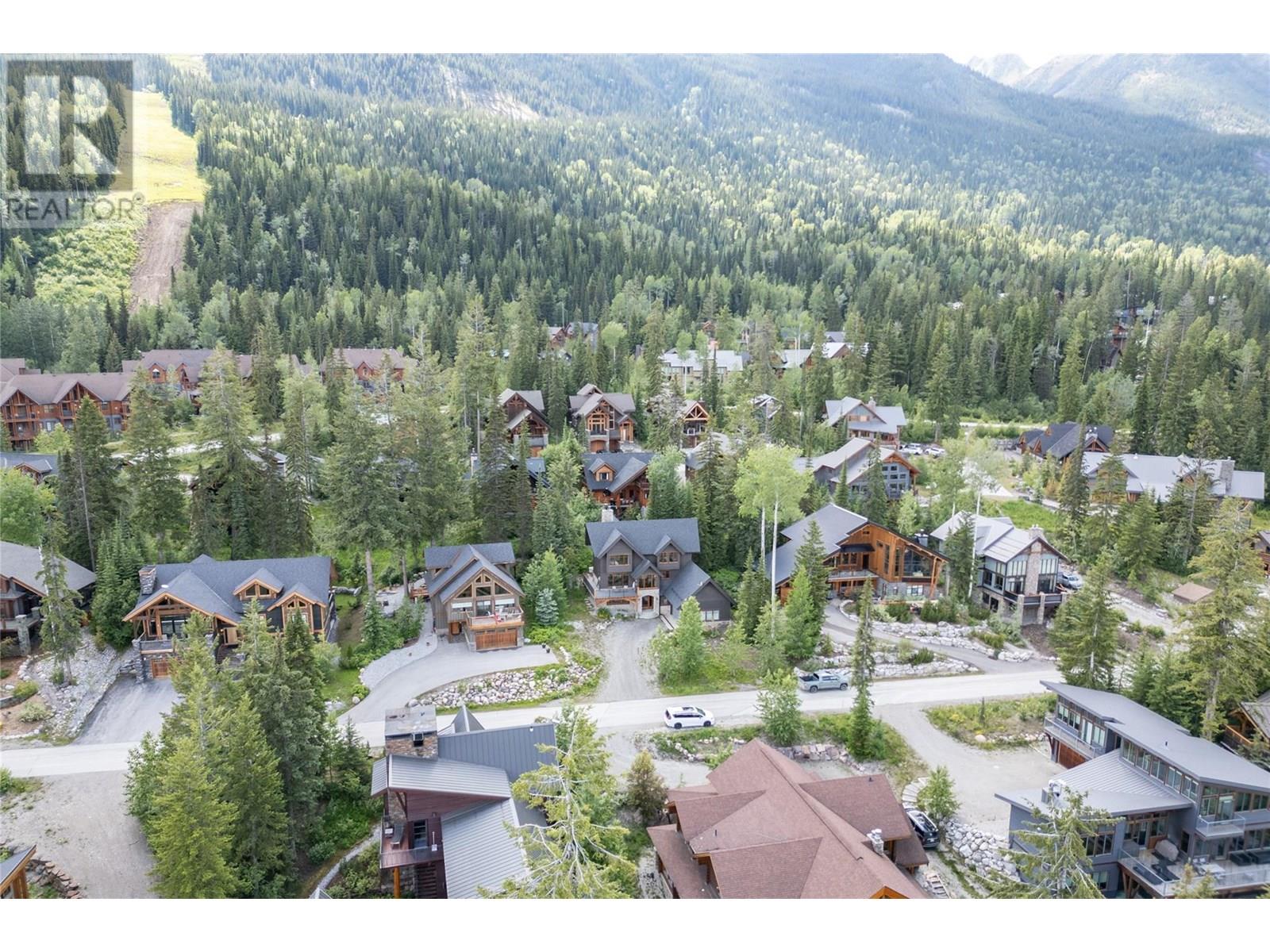 1589 Columbia Valley View, Golden, British Columbia  V0A 1H2 - Photo 24 - 10353274