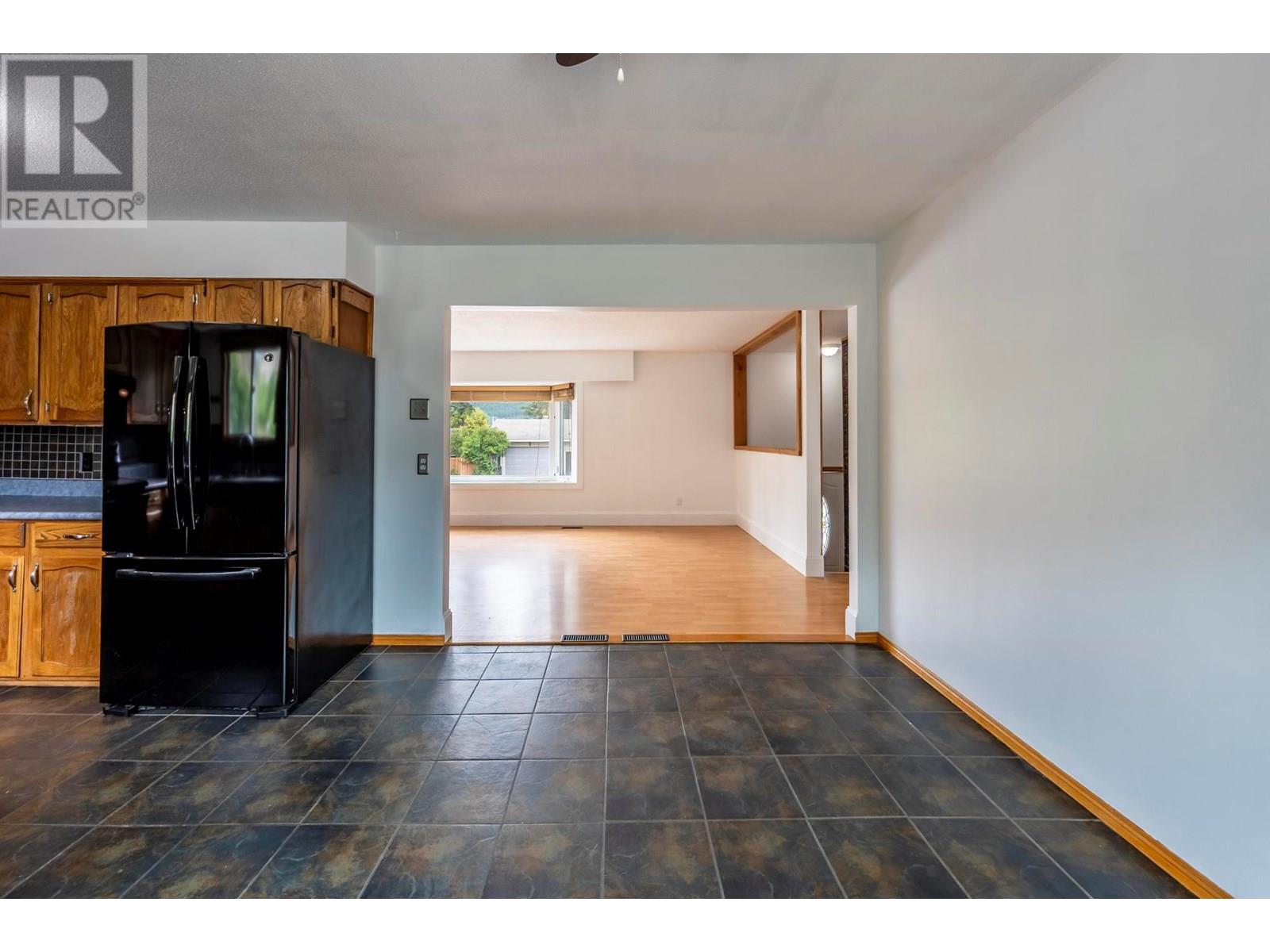 1300 11th Street S, Golden, British Columbia  V0A 1H0 - Photo 18 - 10353999